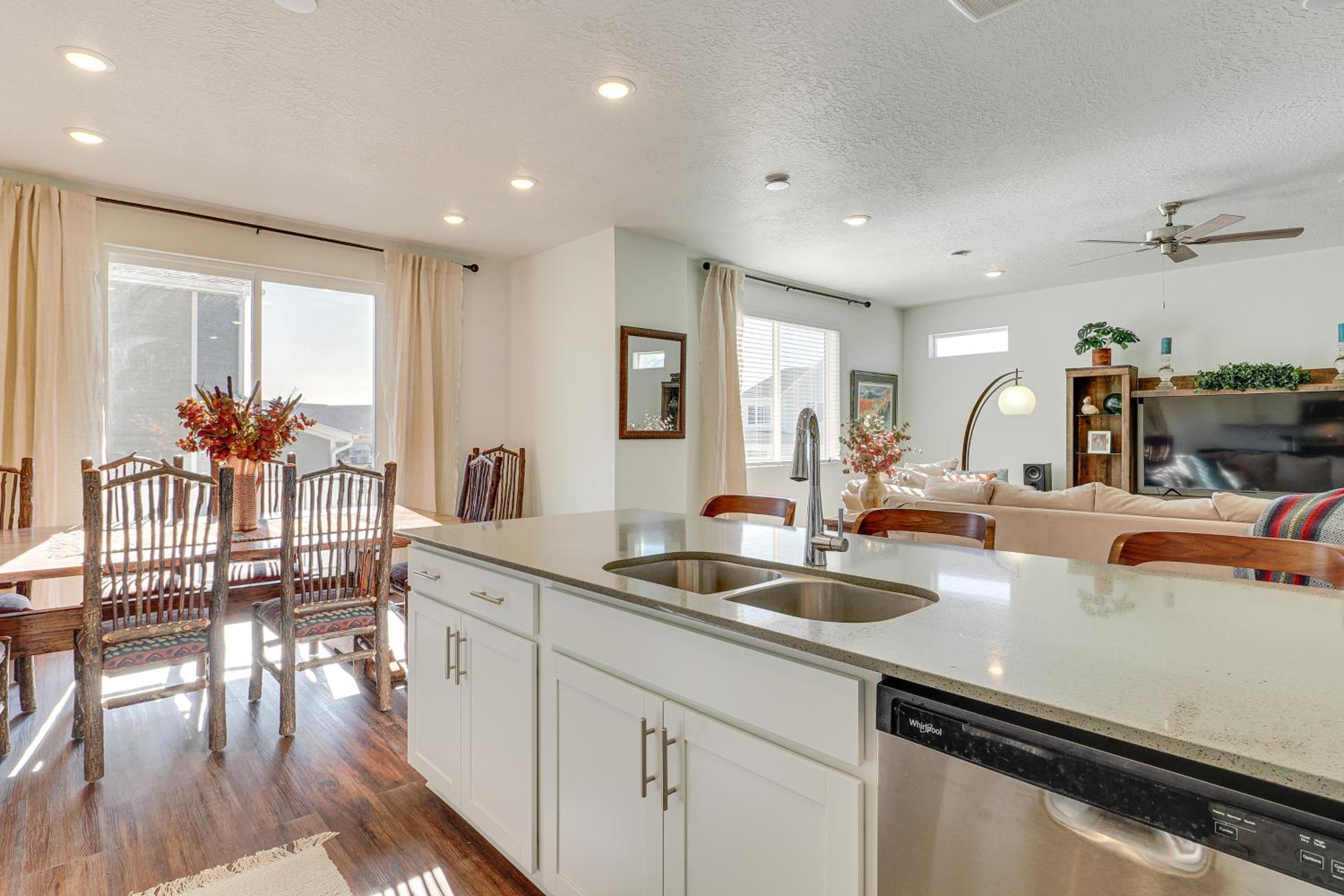 Mtn-View Park City Home 8 Mi to Slopes!
