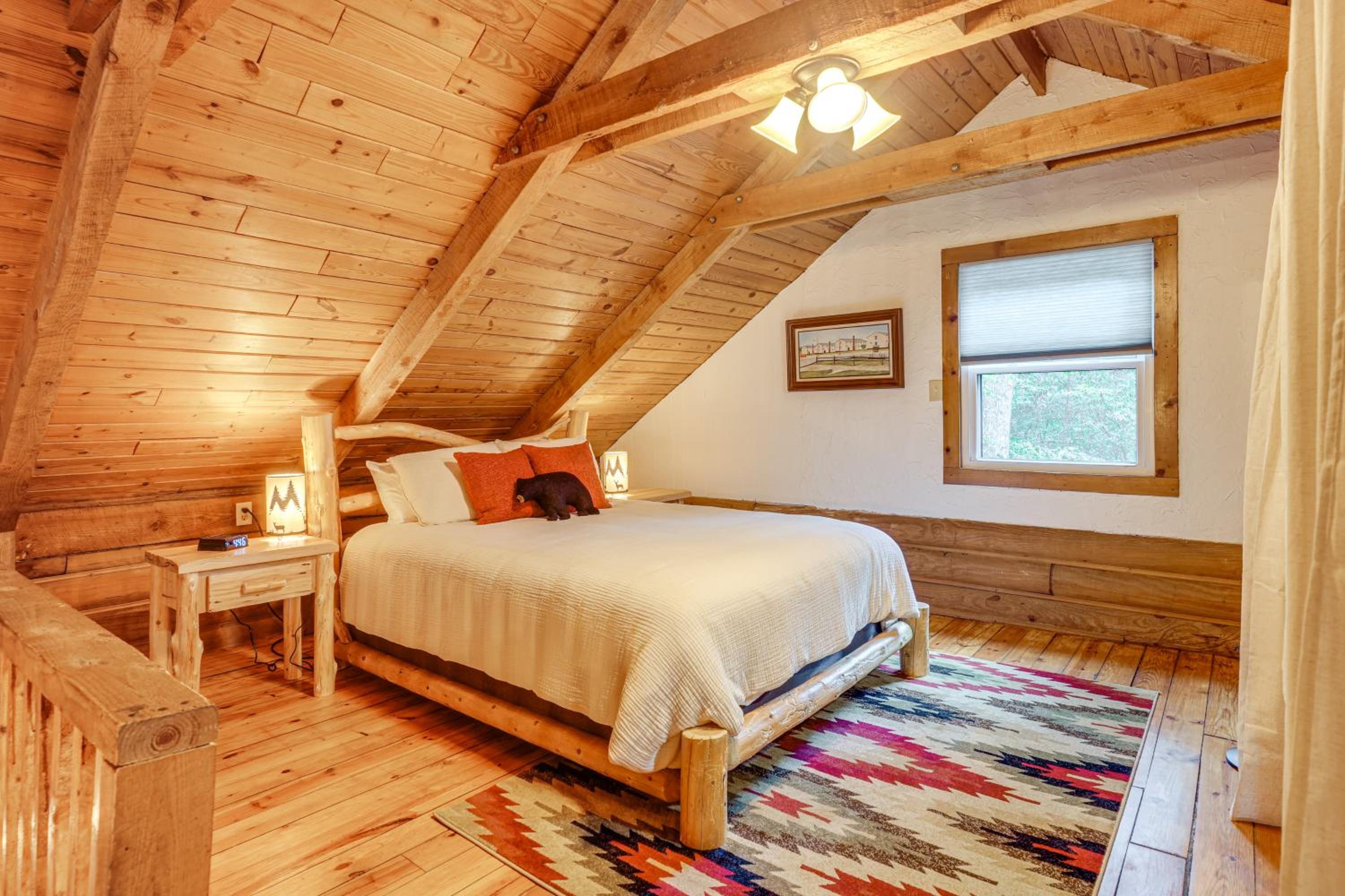 Soak in Hot Tub, Explore Outdoors Cleveland Cabin
