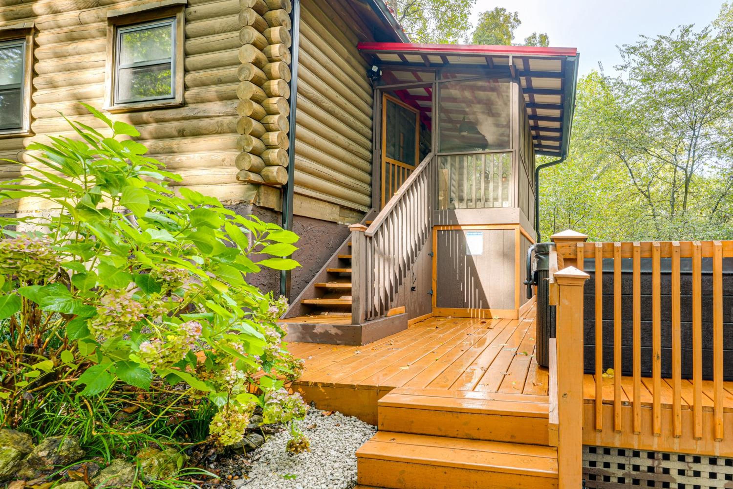 Soak in Hot Tub, Explore Outdoors Cleveland Cabin