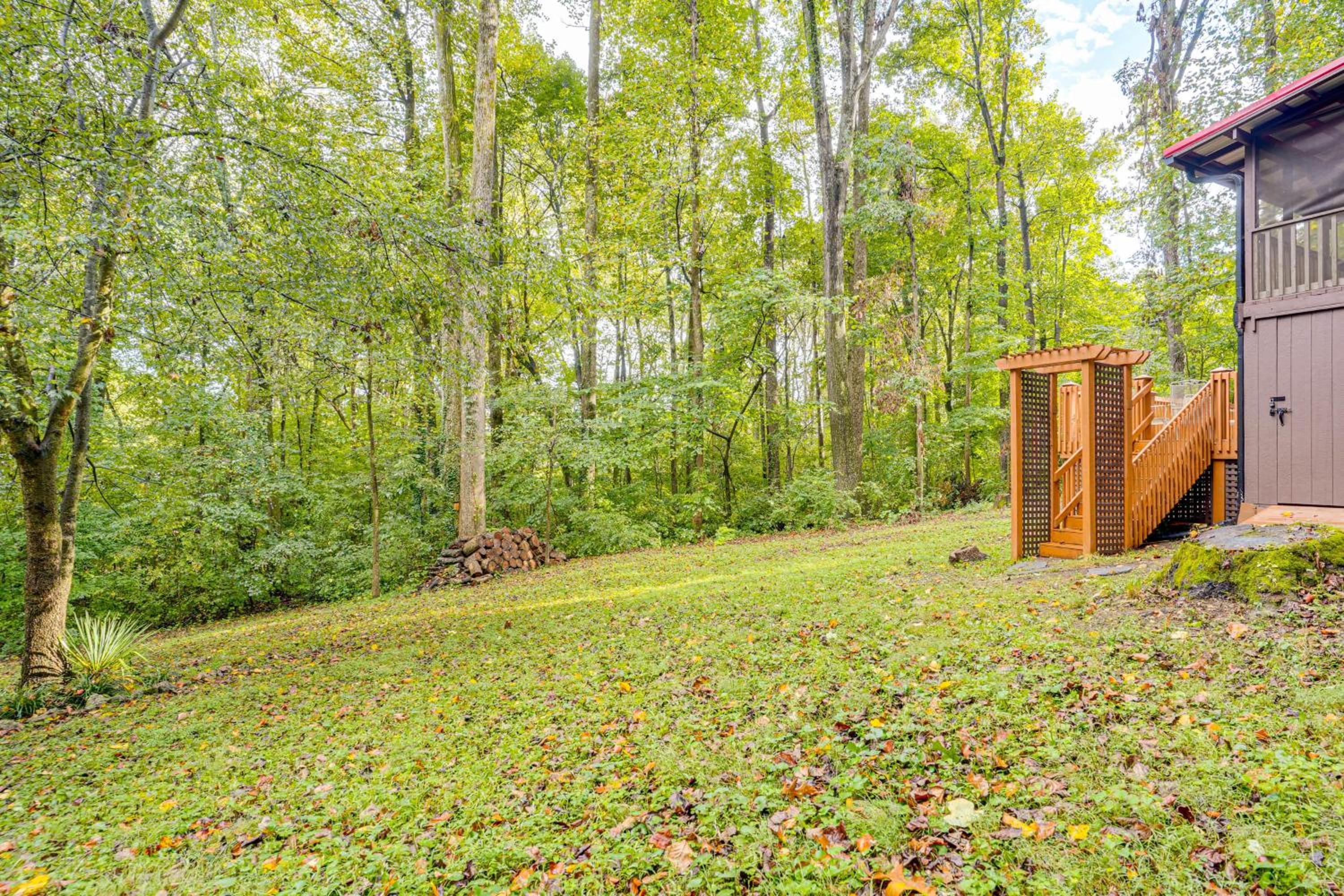 Soak in Hot Tub, Explore Outdoors Cleveland Cabin