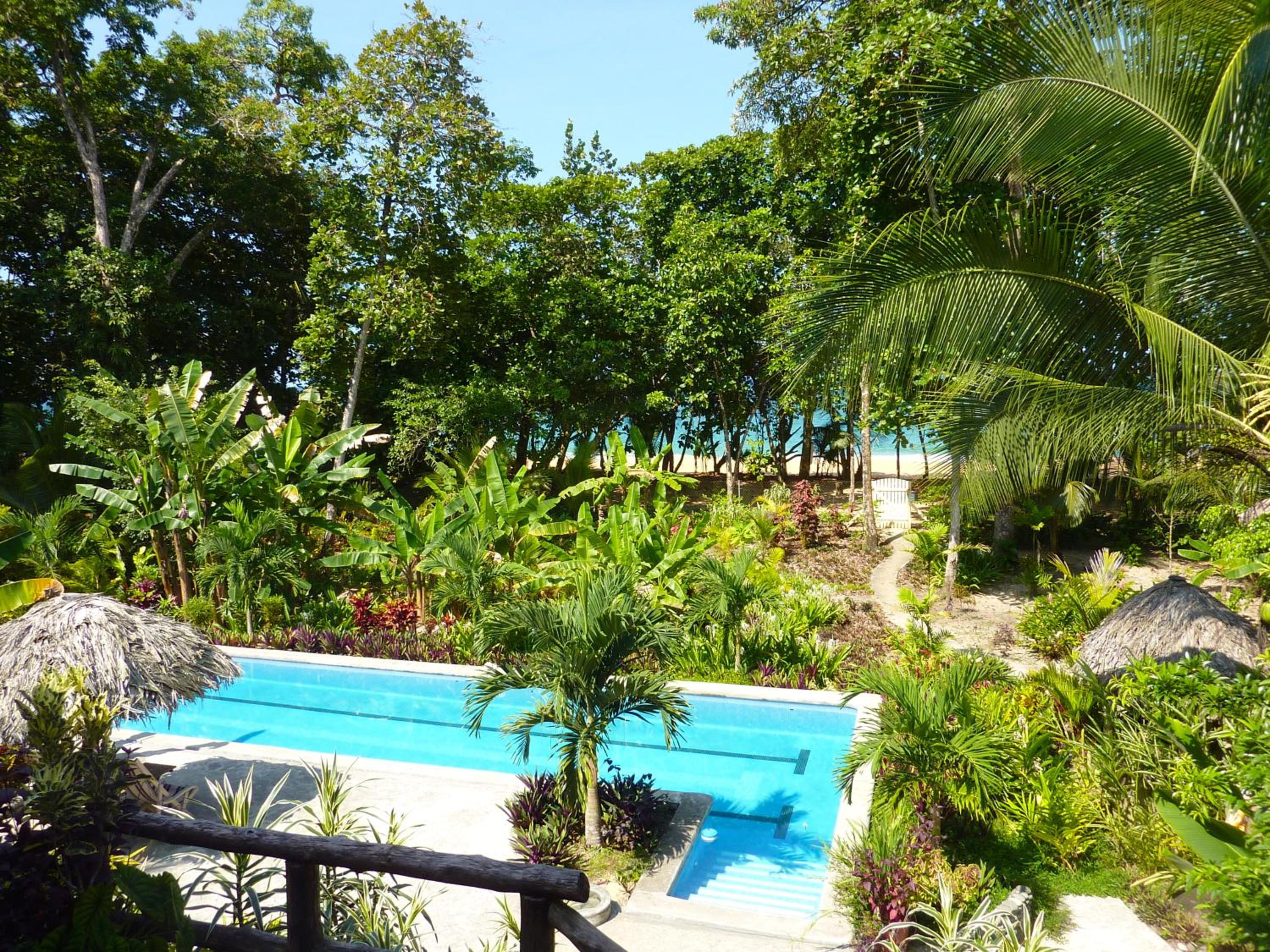 Bluff Beach Retreat