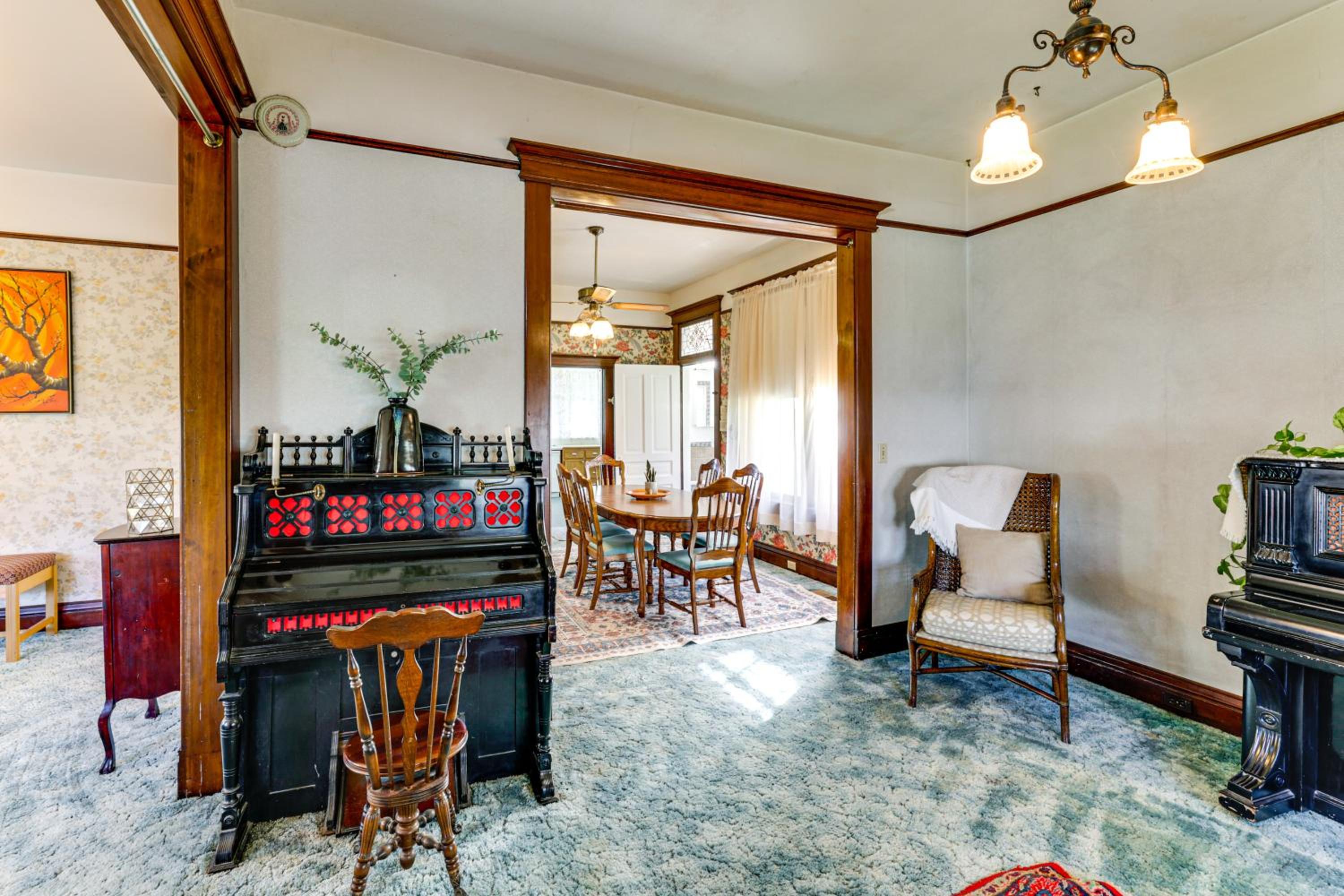 2 Mi to River Historic Clarkston Home with Views!