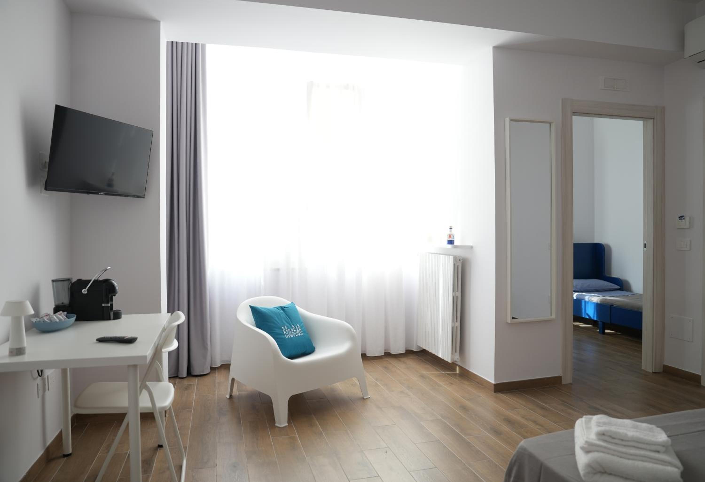 BlueB&B