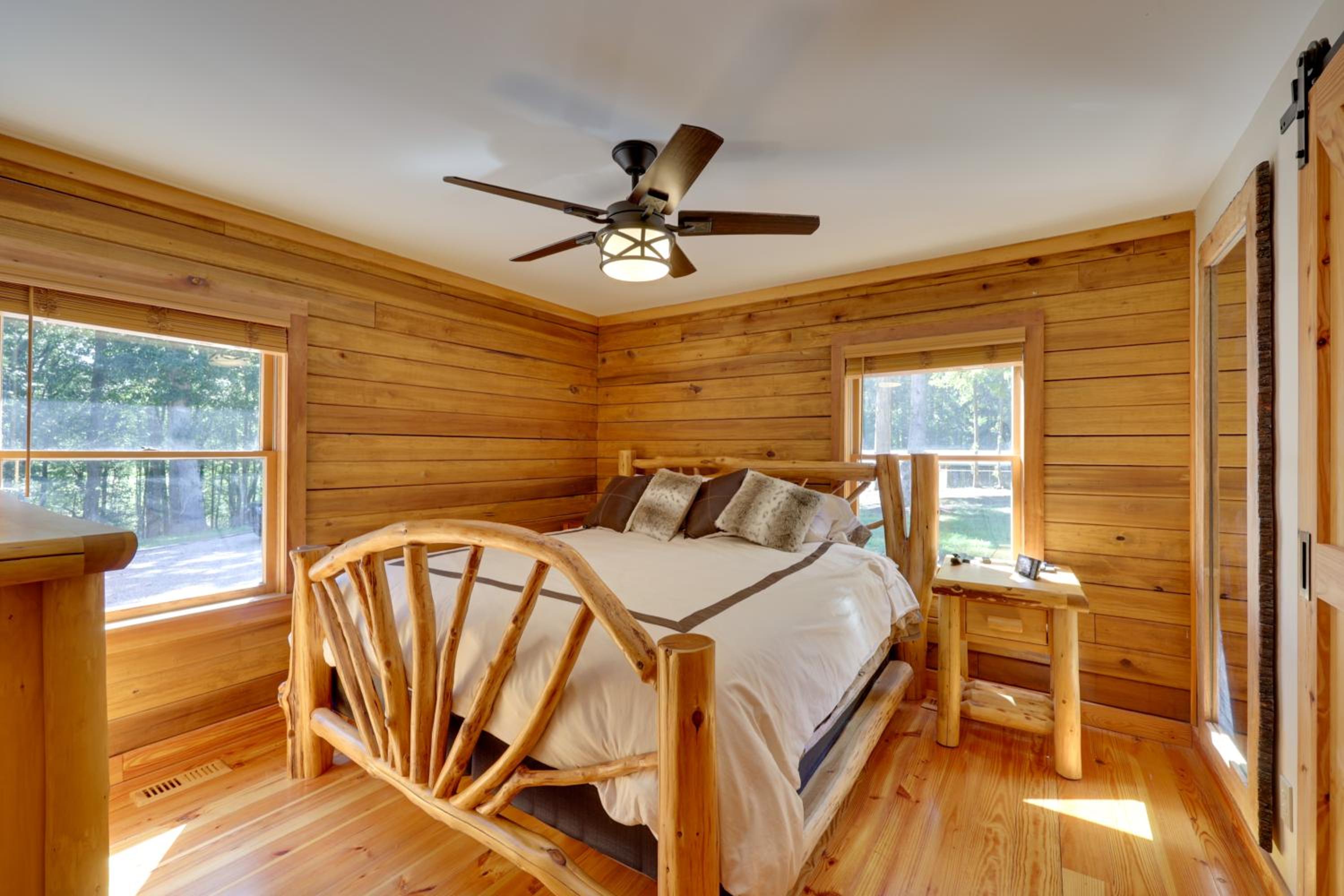Unplug and Unwind! Country Cabin in Louisburg