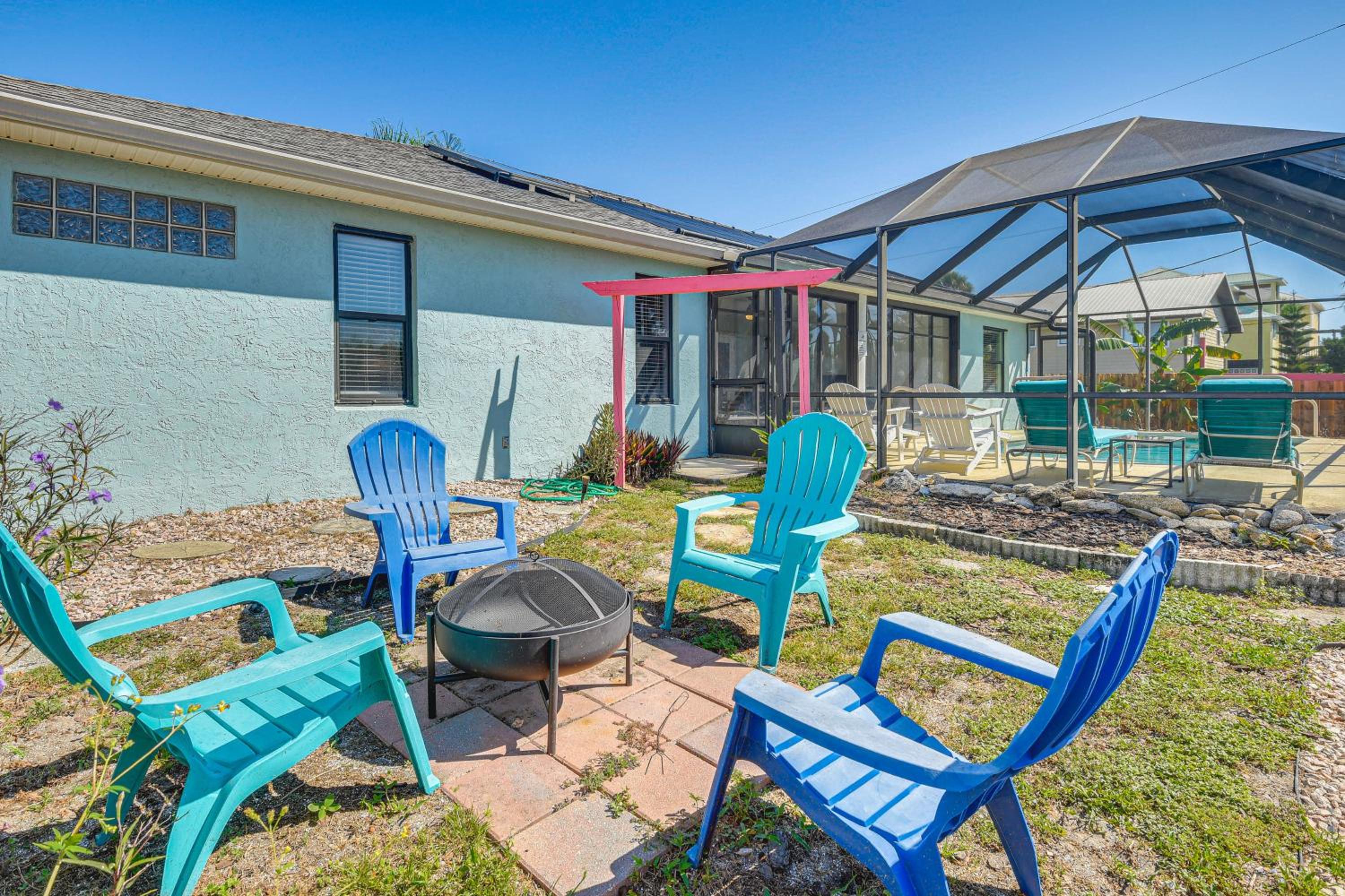 Walk to Beach! Palm Coast Oasis with Pool