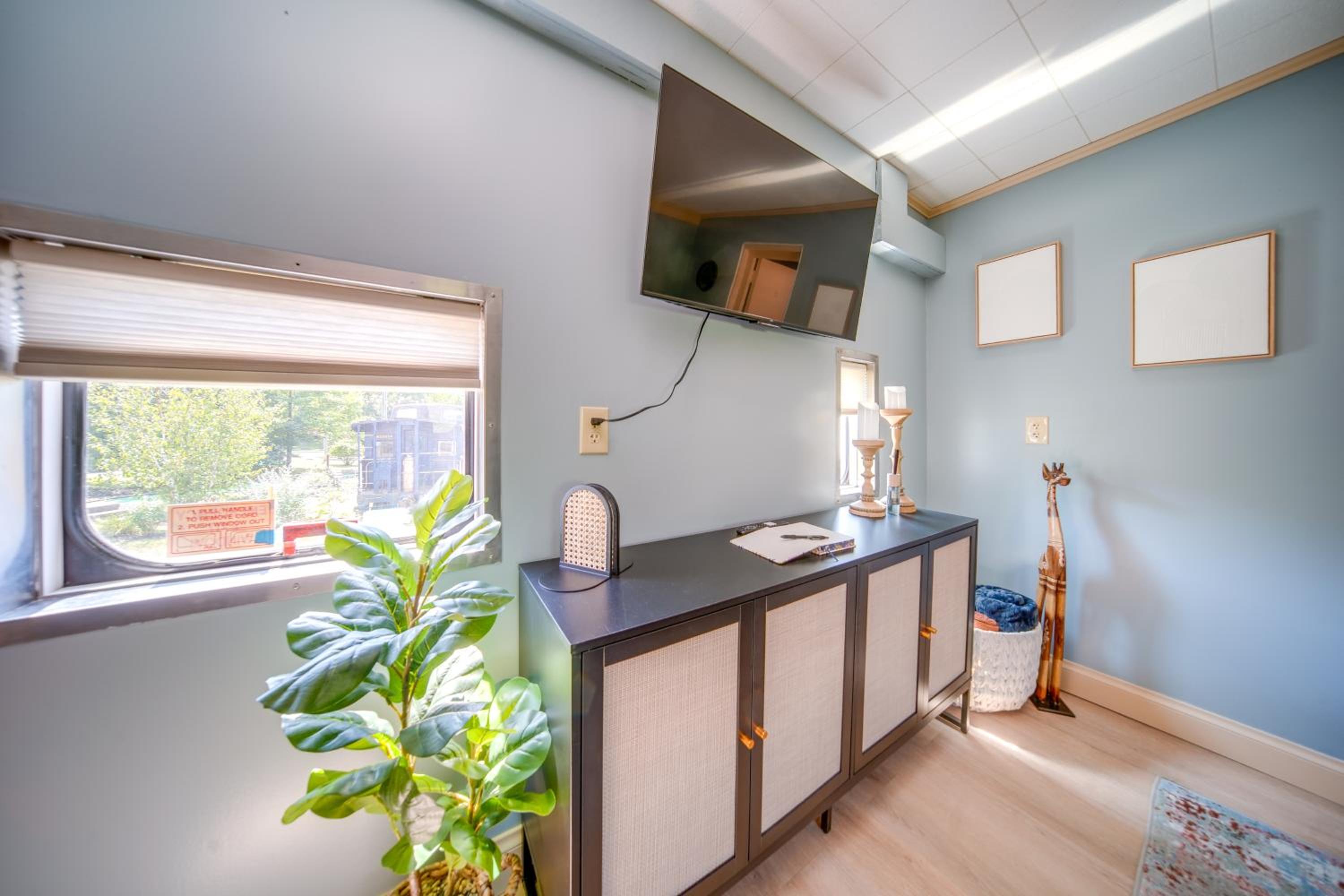 The Artiste, Converted Railcar in DuBois!