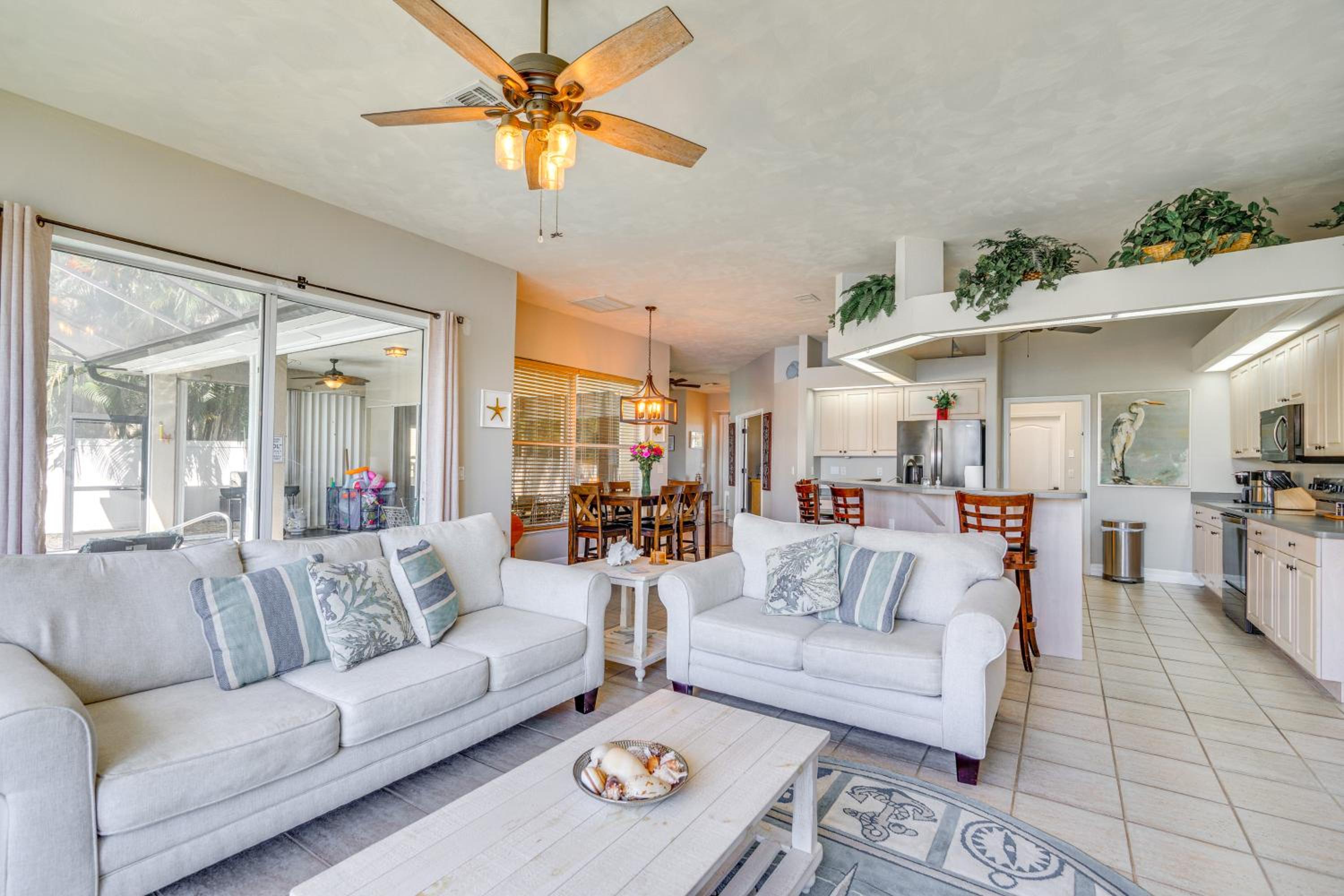 Boat Dock and Patio Cape Coral Home 6 Mi to Beach!