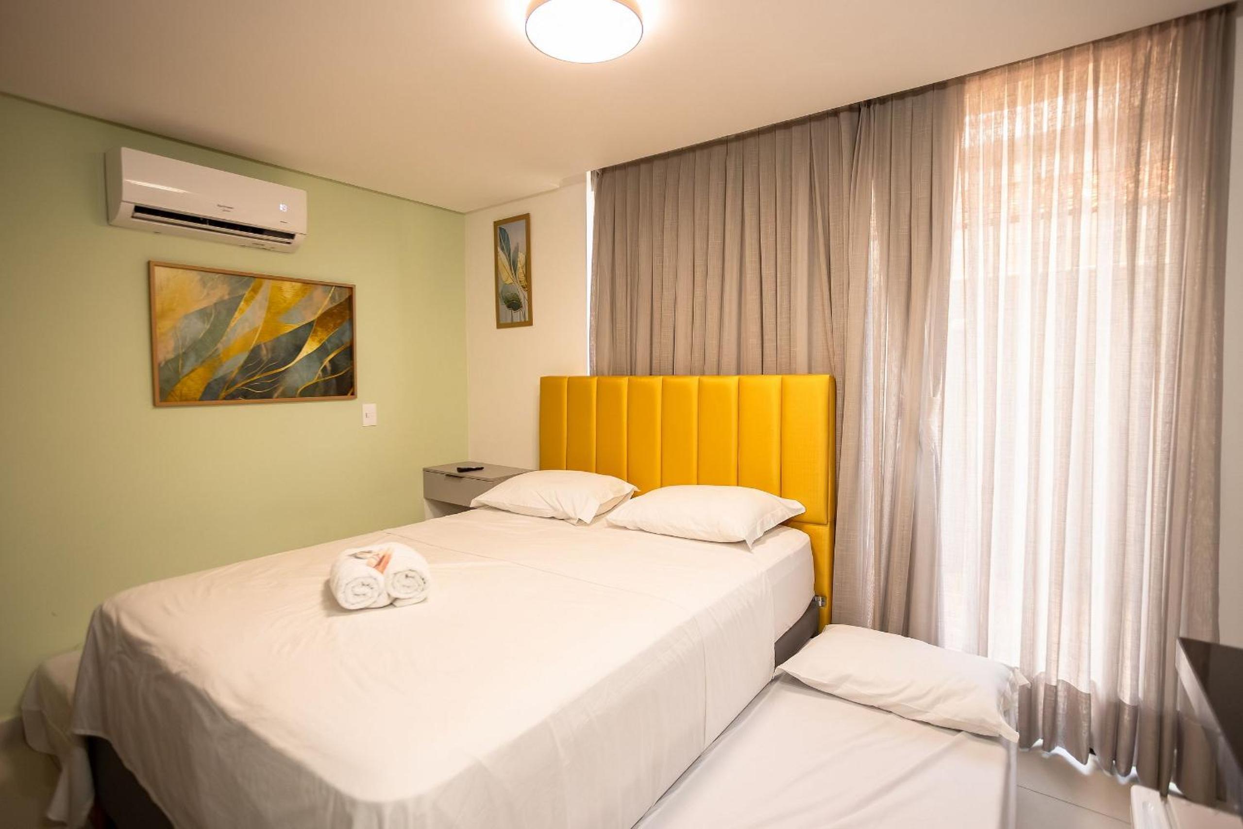 Breeze Residence #111 | Beachfront by Carpediem