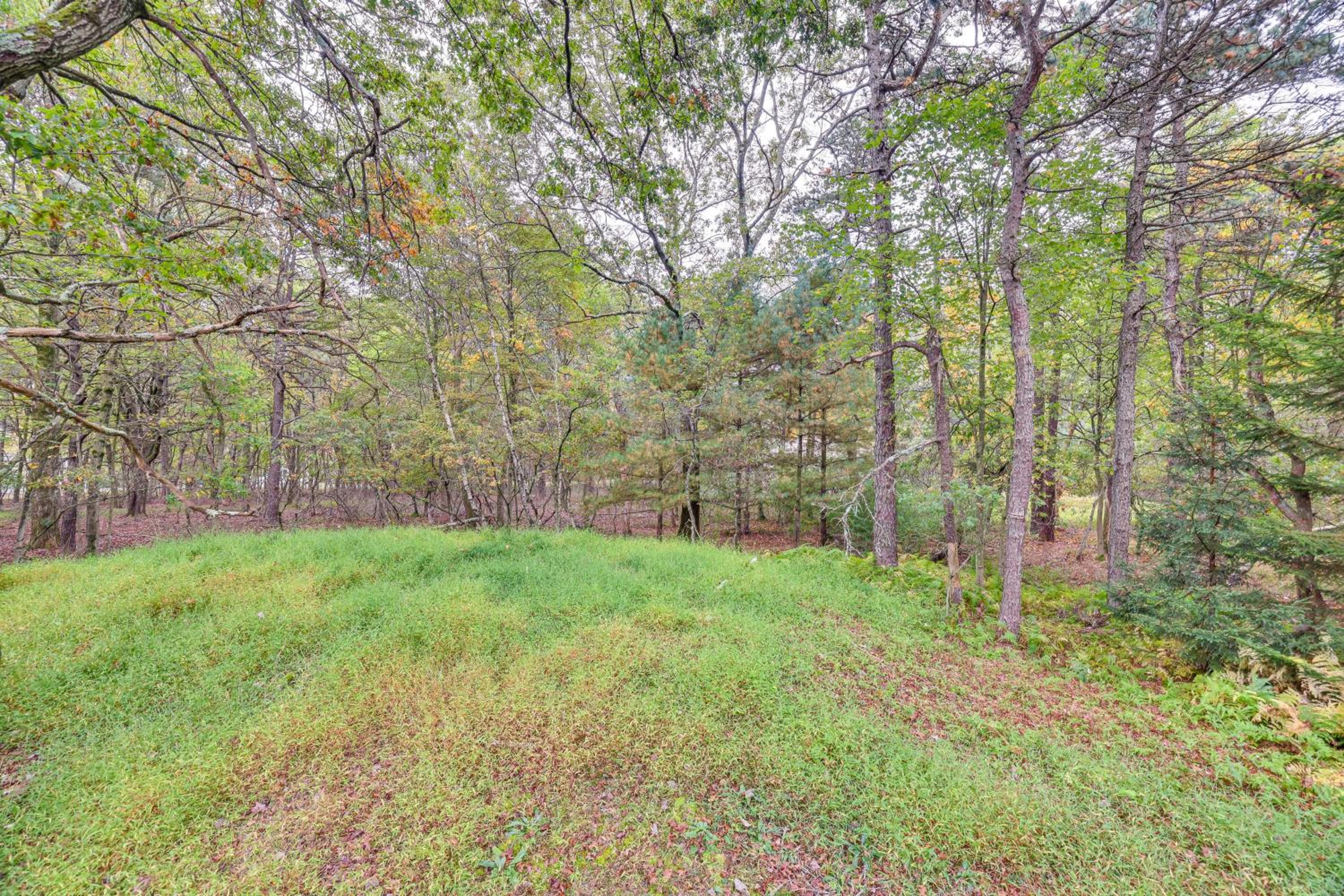 7 Mi to Big Boulder Mtn! Home with Pet-Friendly Yard