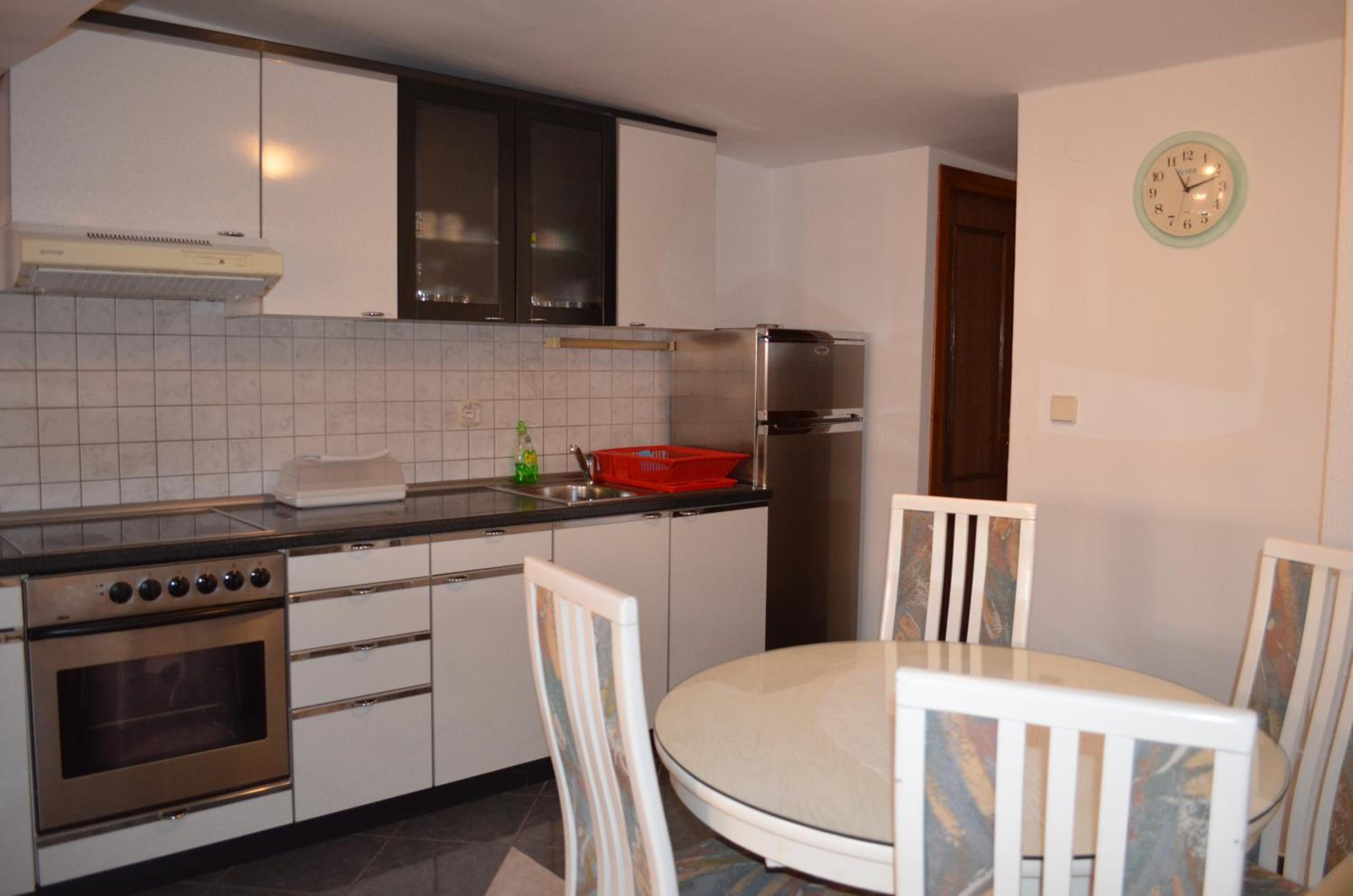 Apartment Borna en Baška — kitchen