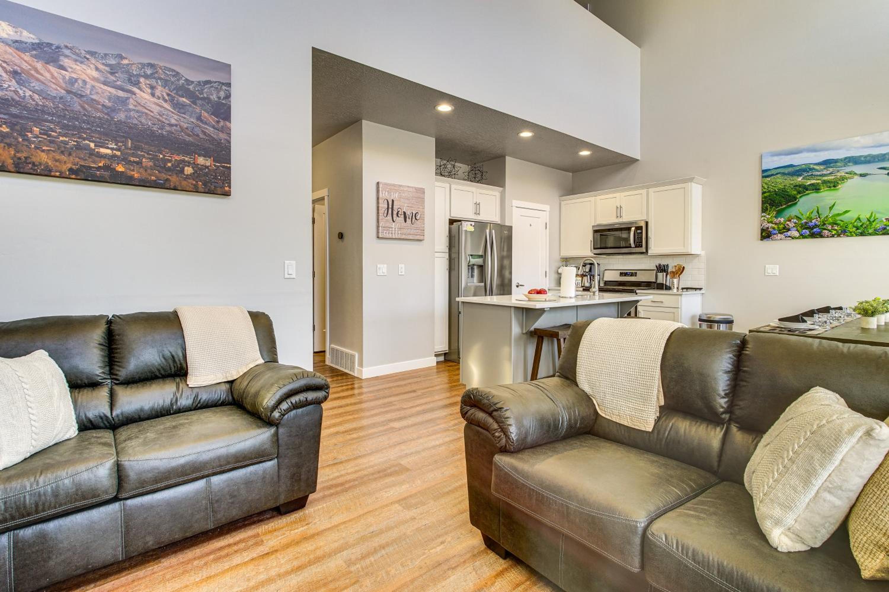 Room to Work and Relax! SLC Townhome with Office, Yard