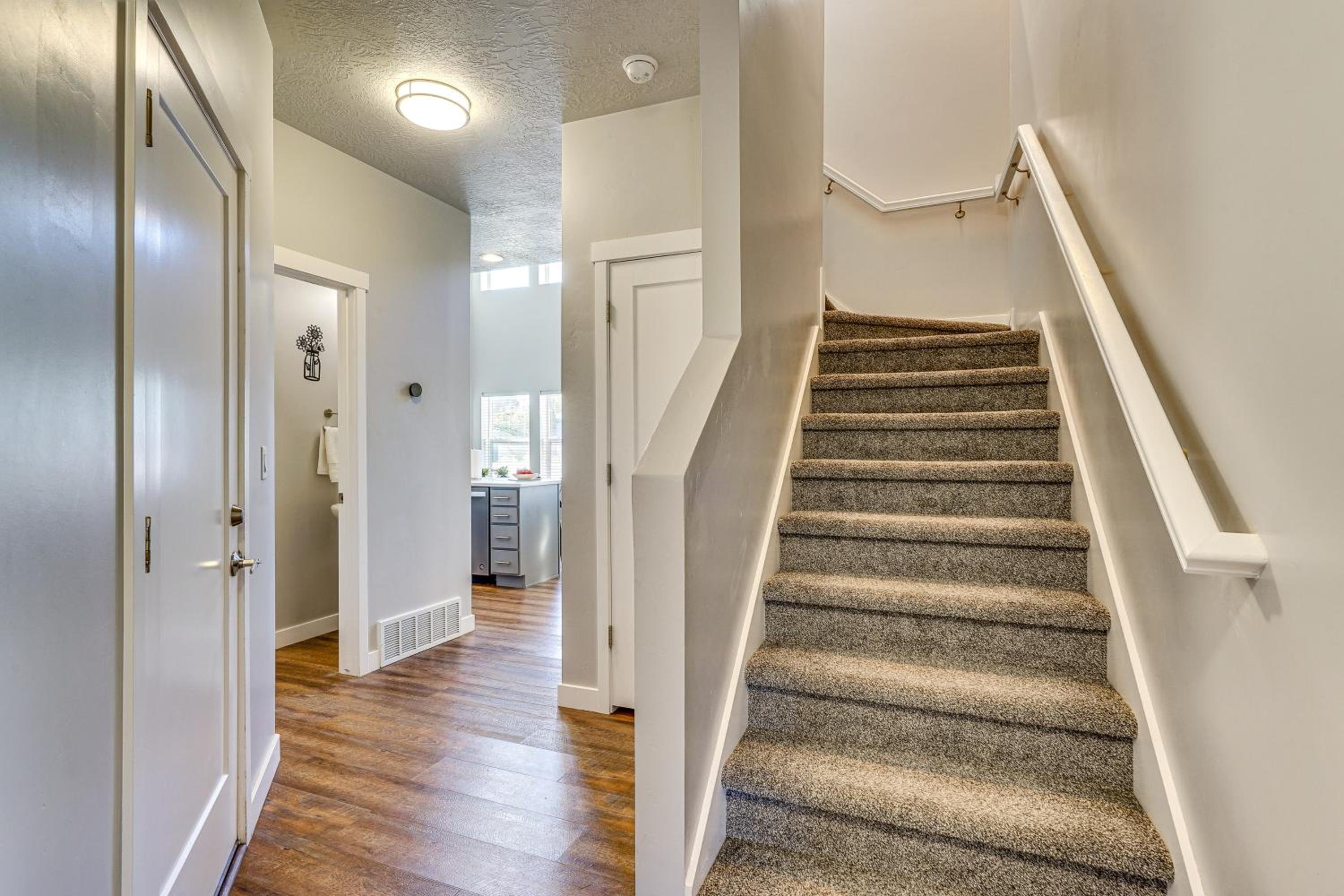 Room to Work and Relax! SLC Townhome with Office, Yard