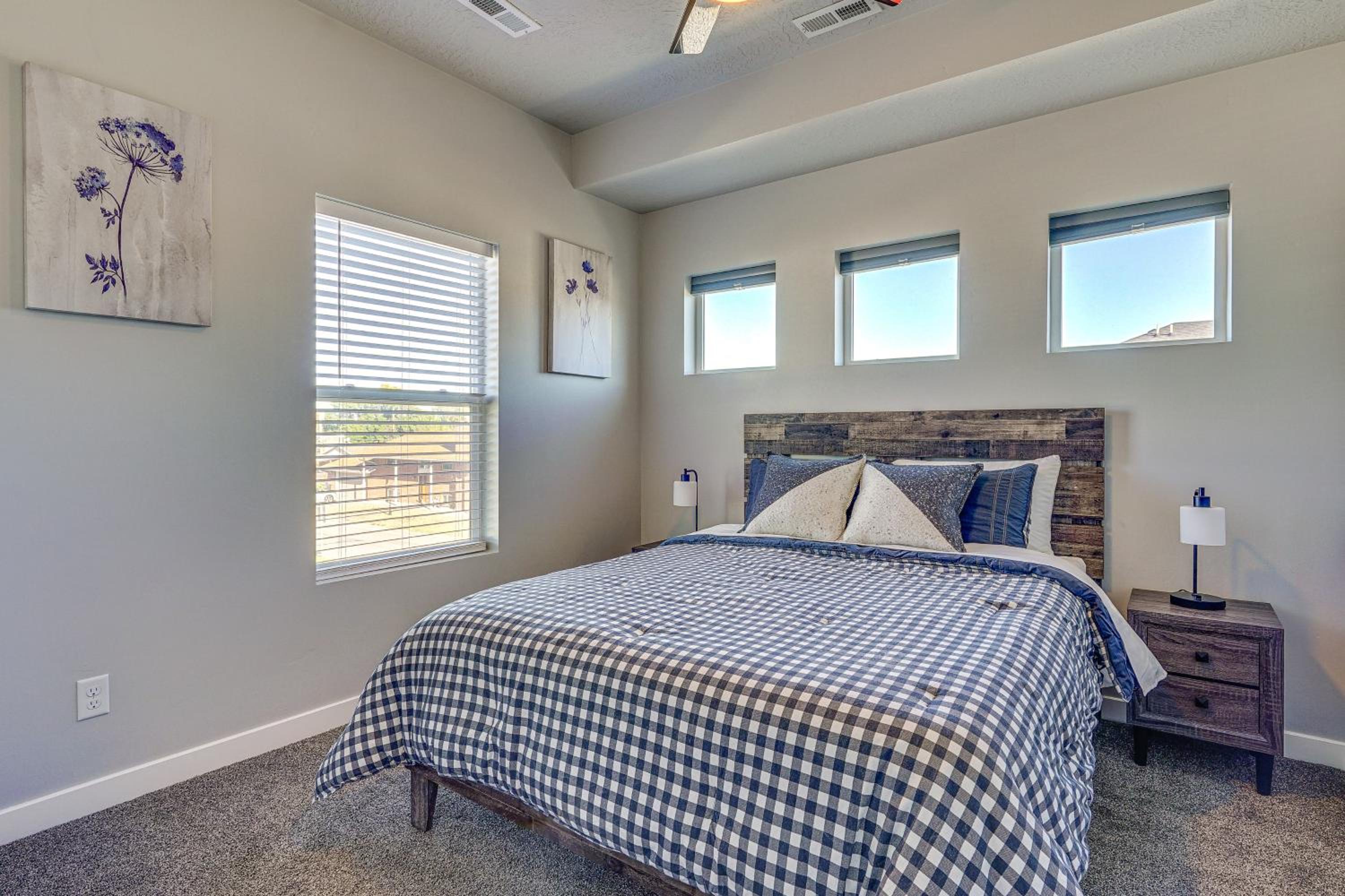 Room to Work and Relax! SLC Townhome with Office, Yard