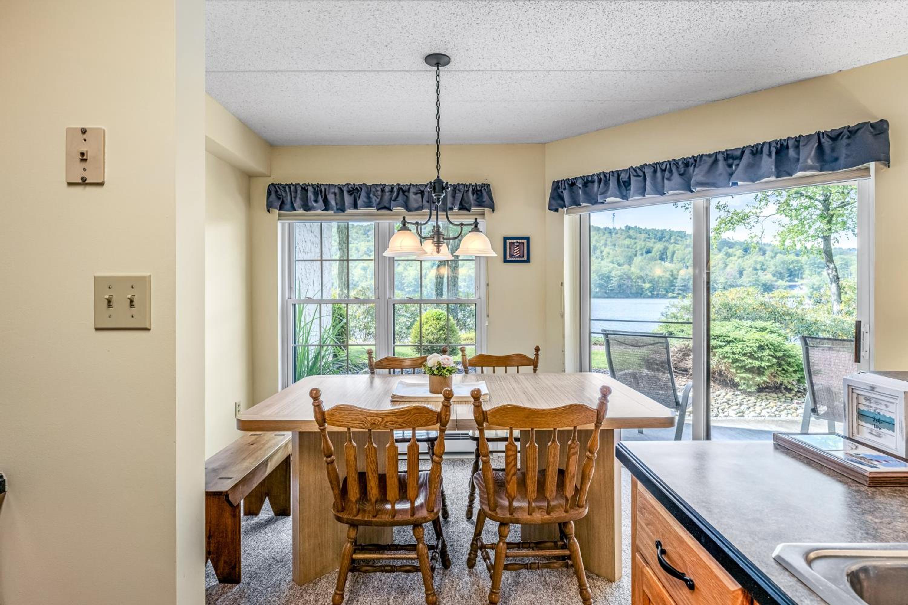 Epic Views and Pool Access! Gem on Big Boulder Lake