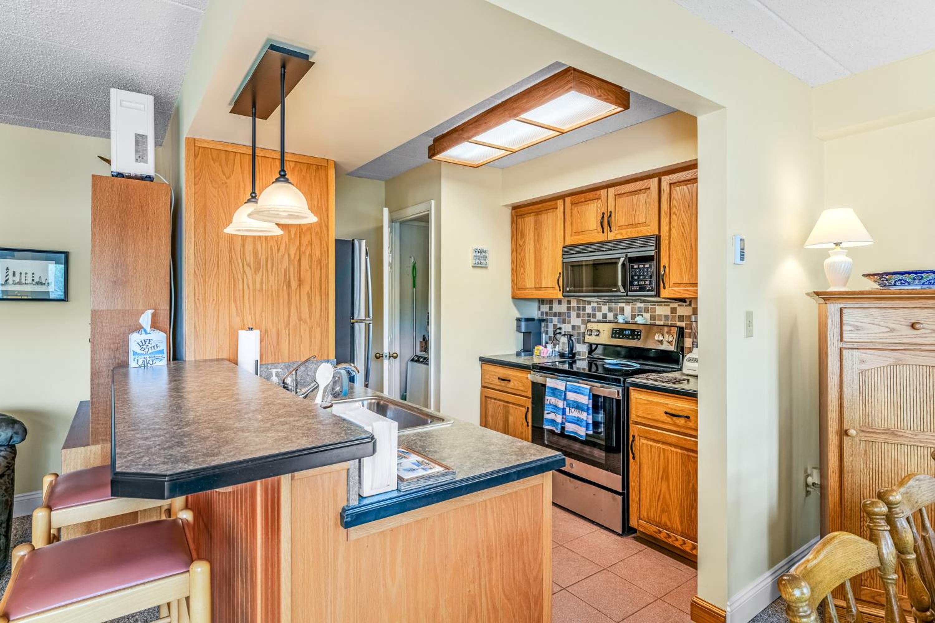 Epic Views and Pool Access! Gem on Big Boulder Lake