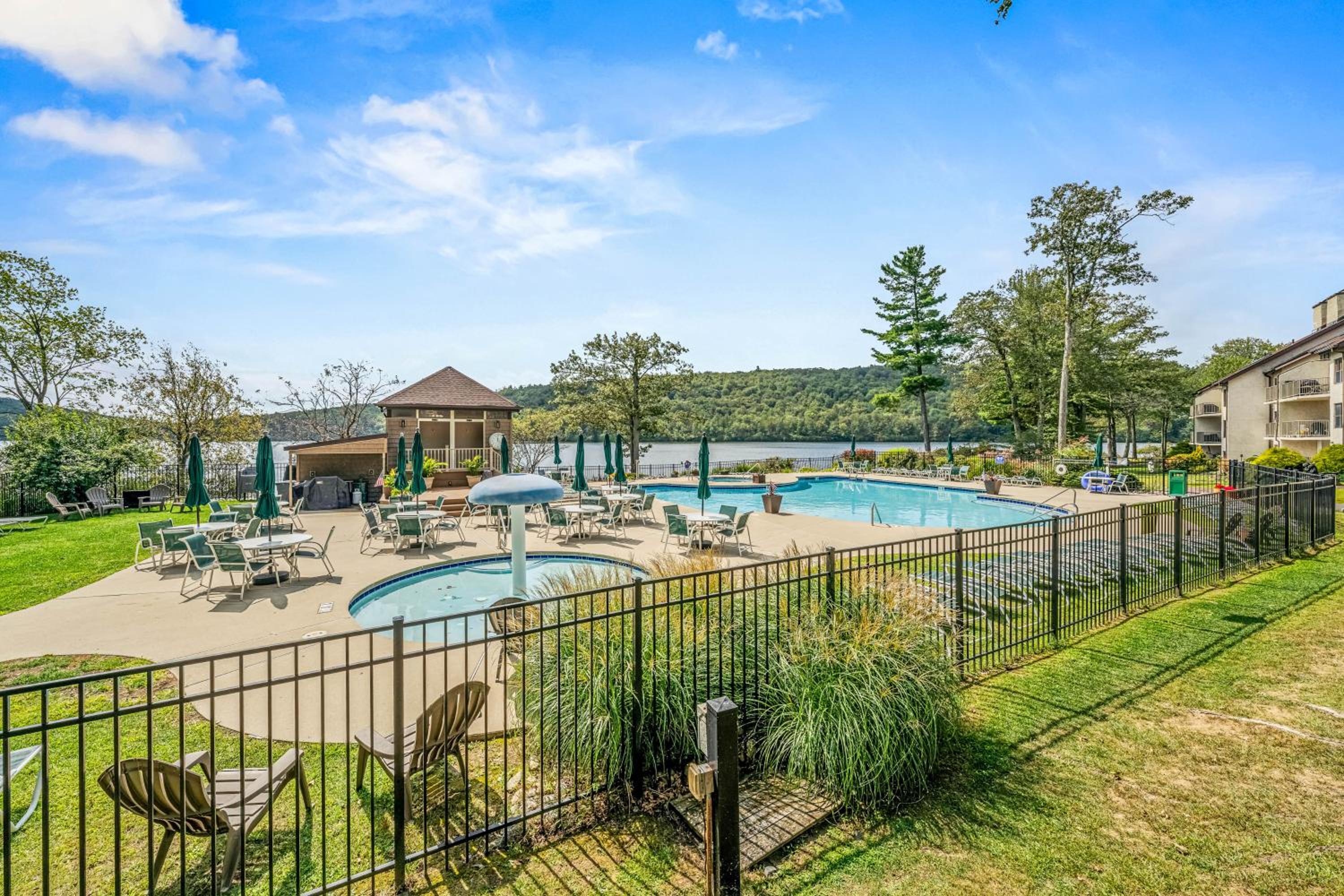 Epic Views and Pool Access! Gem on Big Boulder Lake