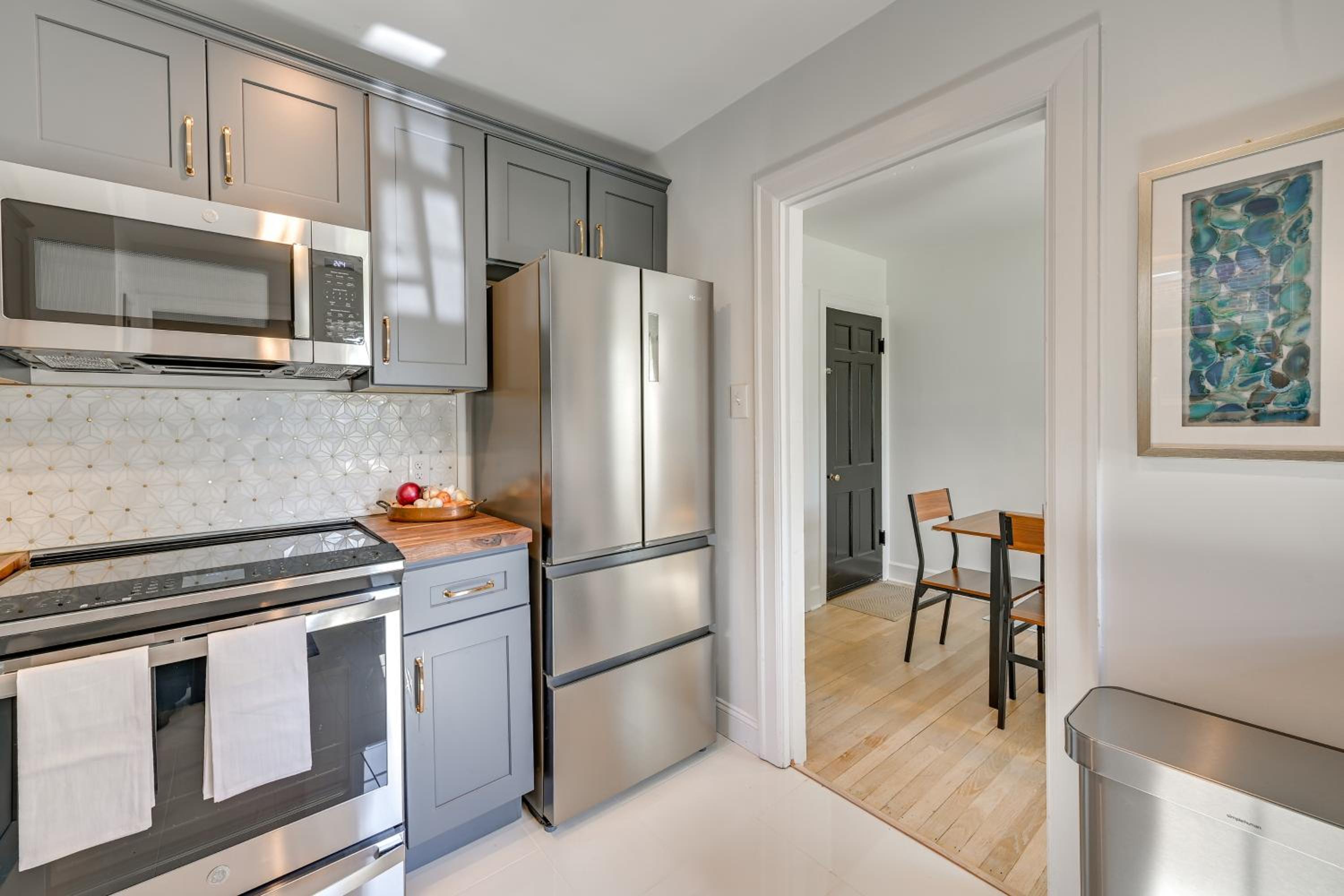 3 Mi to Dtwn Updated Home with Hot Tub in Lexington