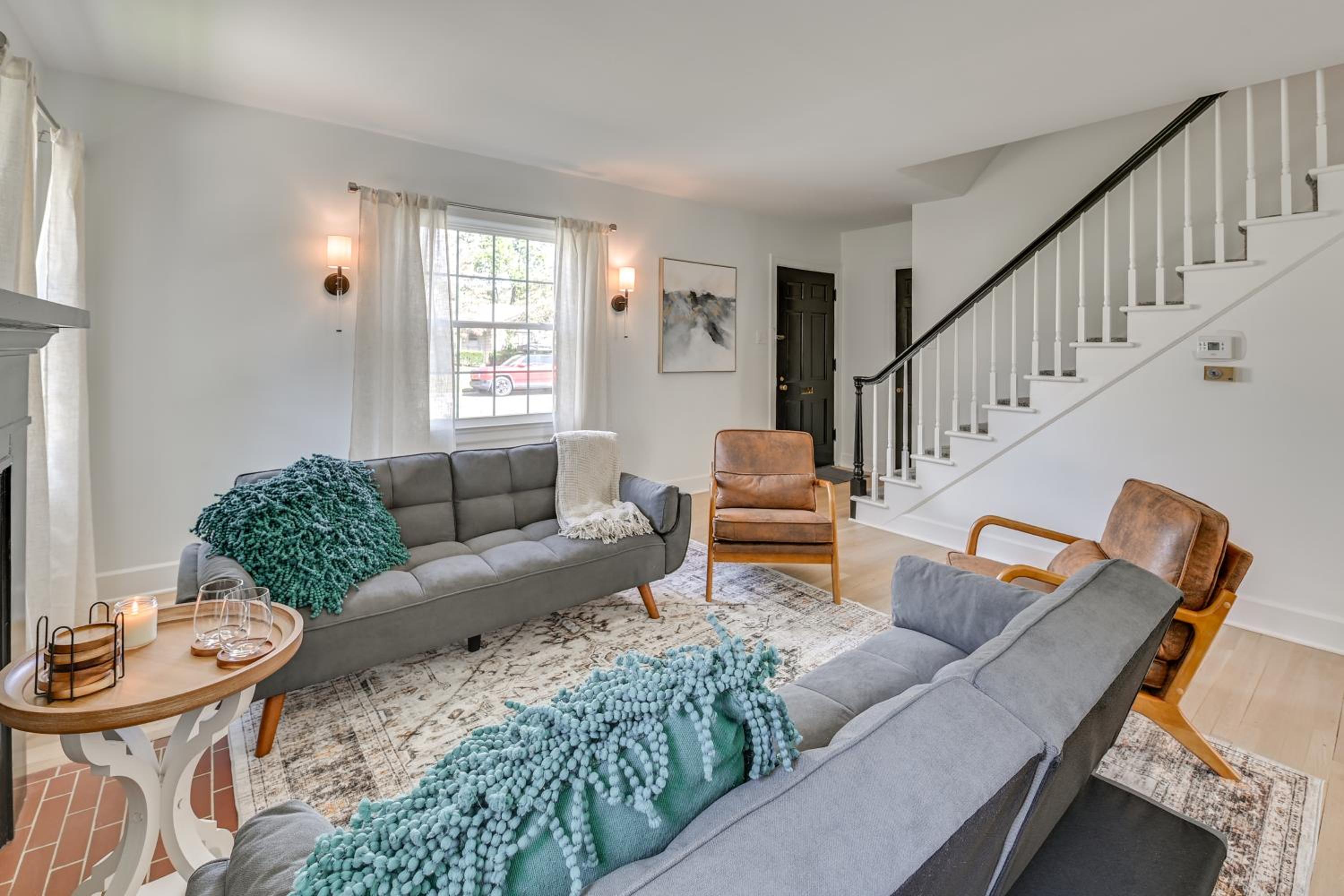 3 Mi to Dtwn Updated Home with Hot Tub in Lexington