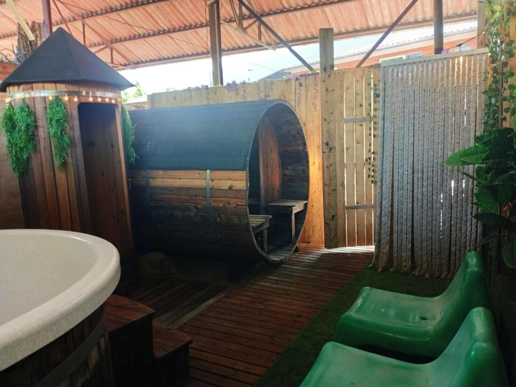 Single-storey holiday home in Heers