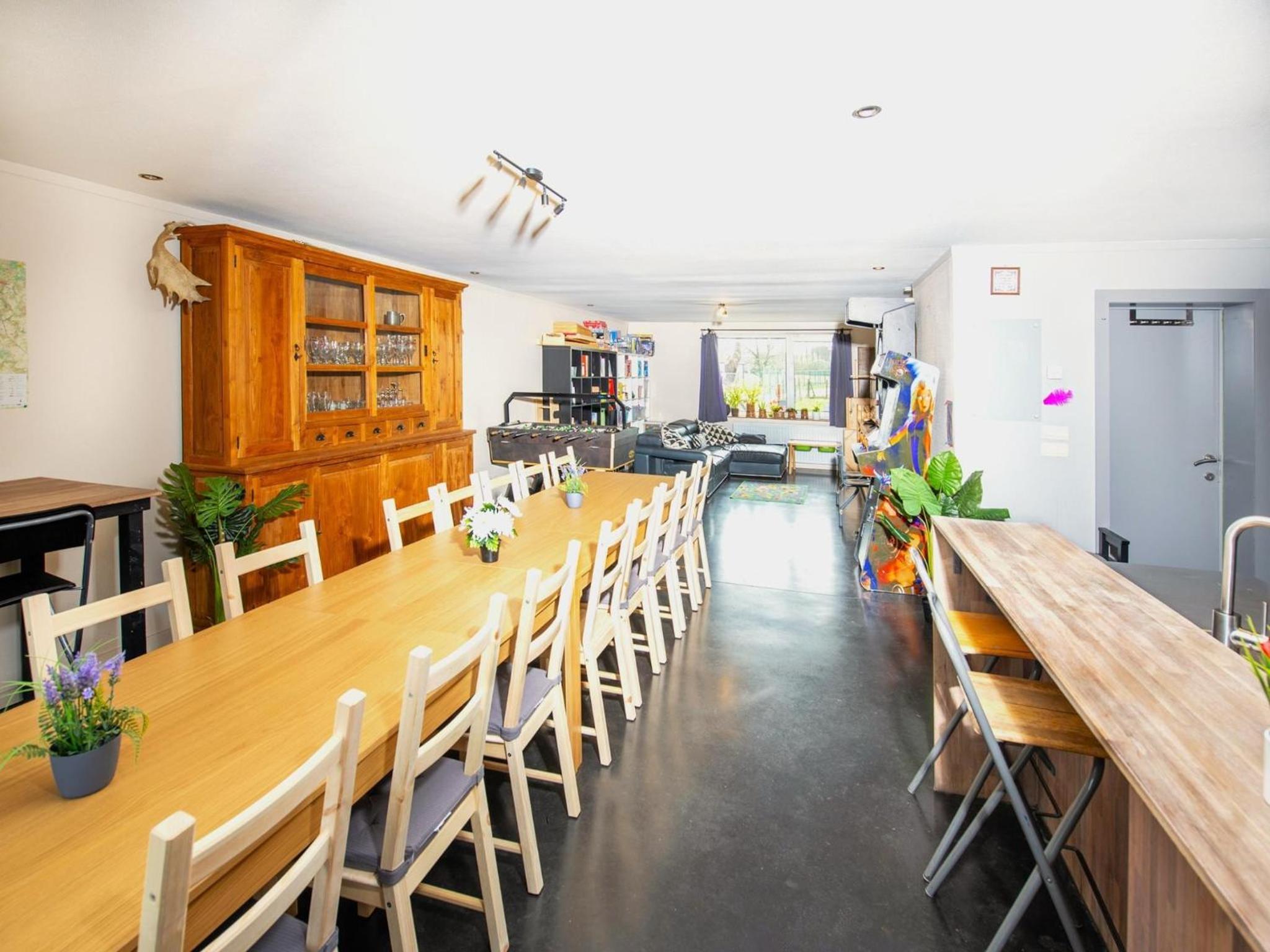 Single-storey holiday home in Heers