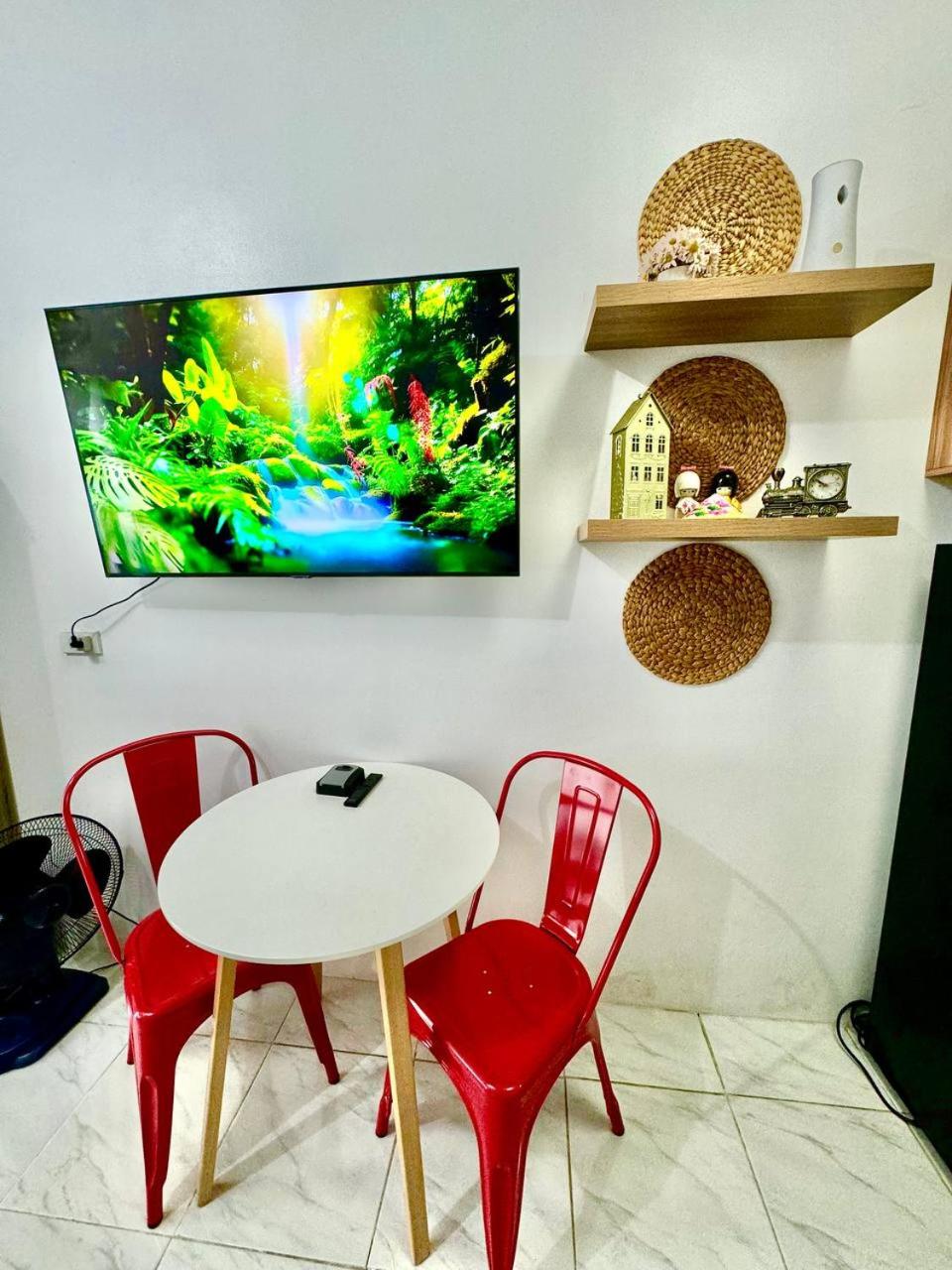 Vietnam Theme Kamuning MRT GMA 7 EDSA Veranda Pool Gym Netflix