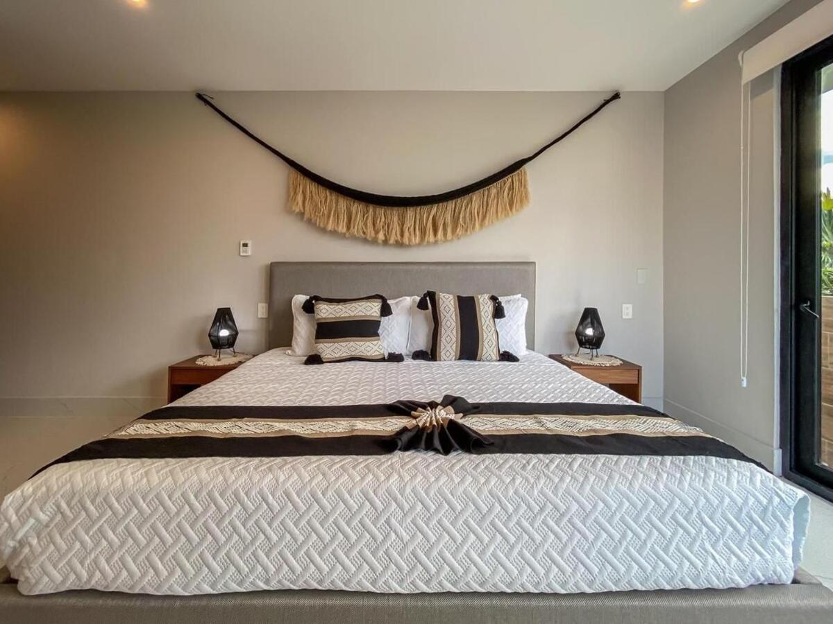 Luxury Retreat in Puerto Cancun with Rooftop Pool