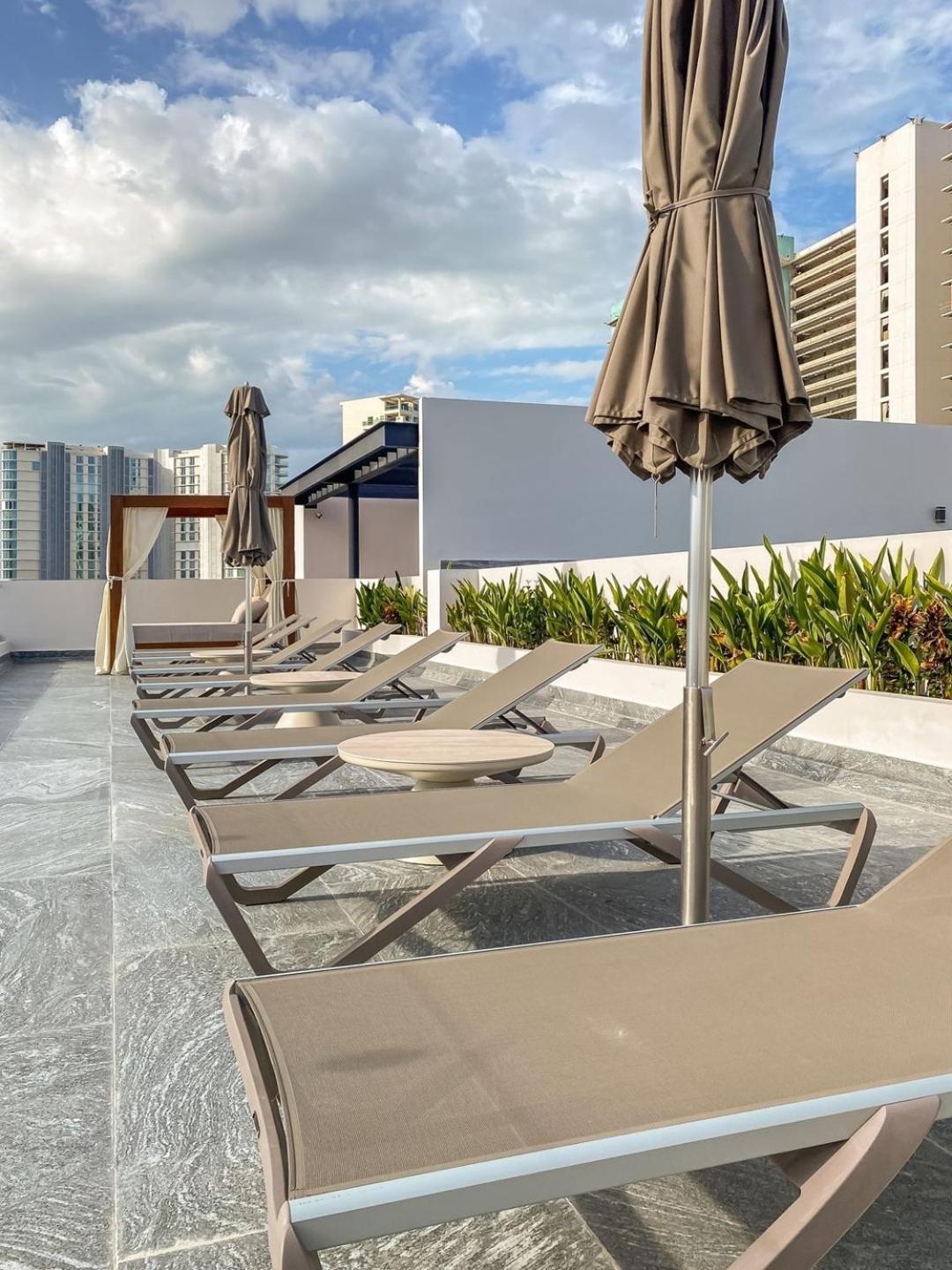 Luxury Retreat in Puerto Cancun with Rooftop Pool