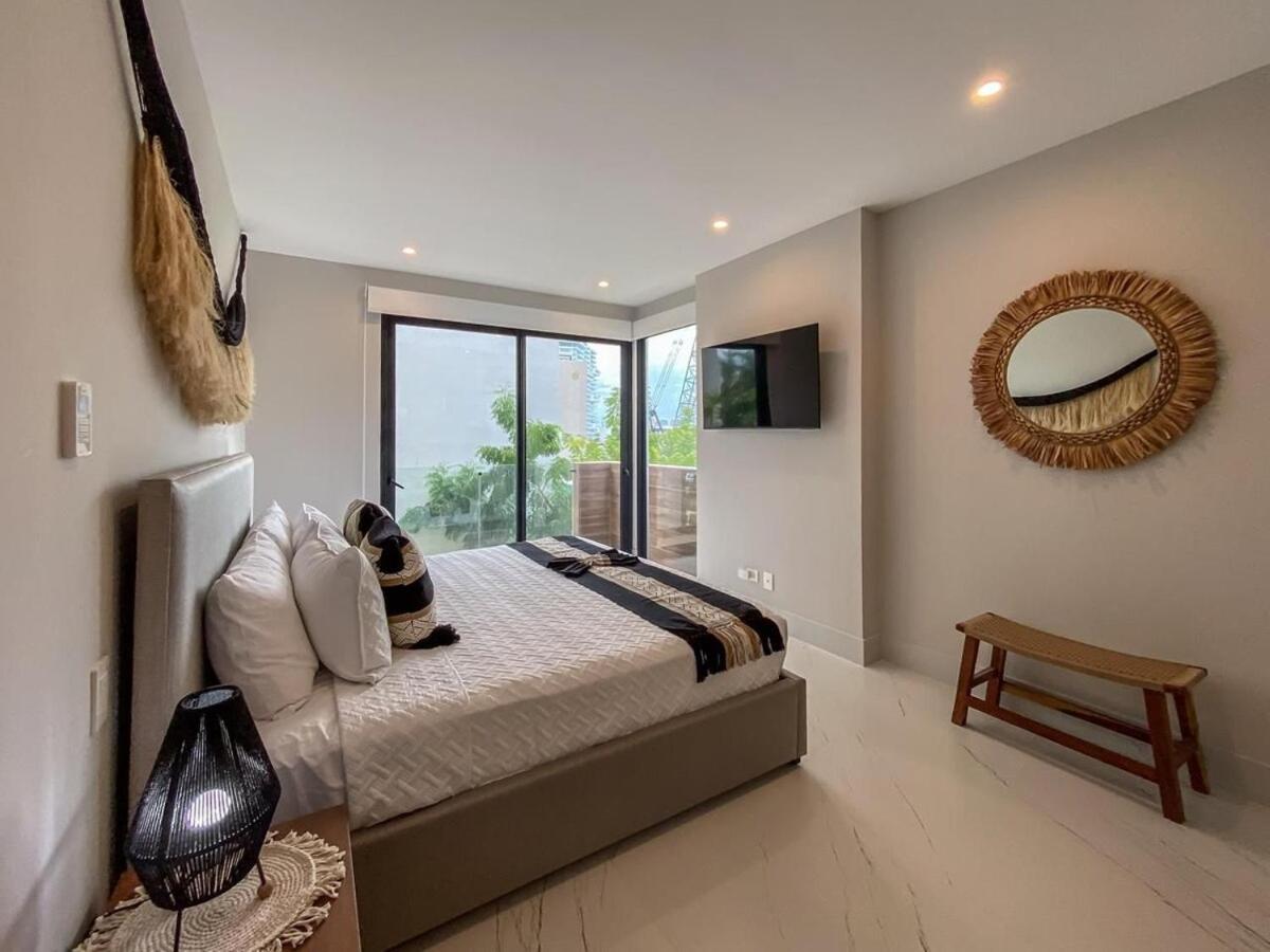 Luxury Retreat in Puerto Cancun with Rooftop Pool