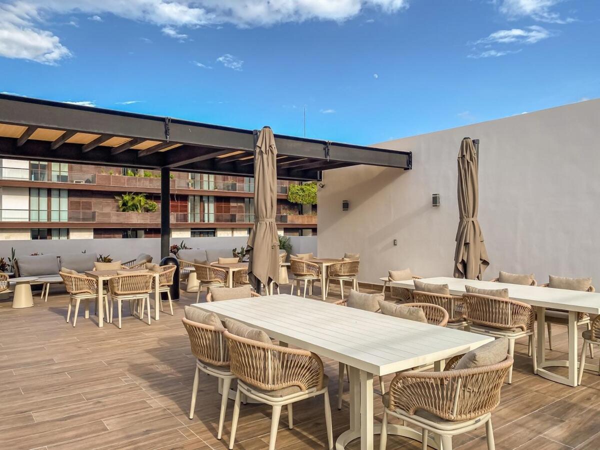 Luxury Retreat in Puerto Cancun with Rooftop Pool