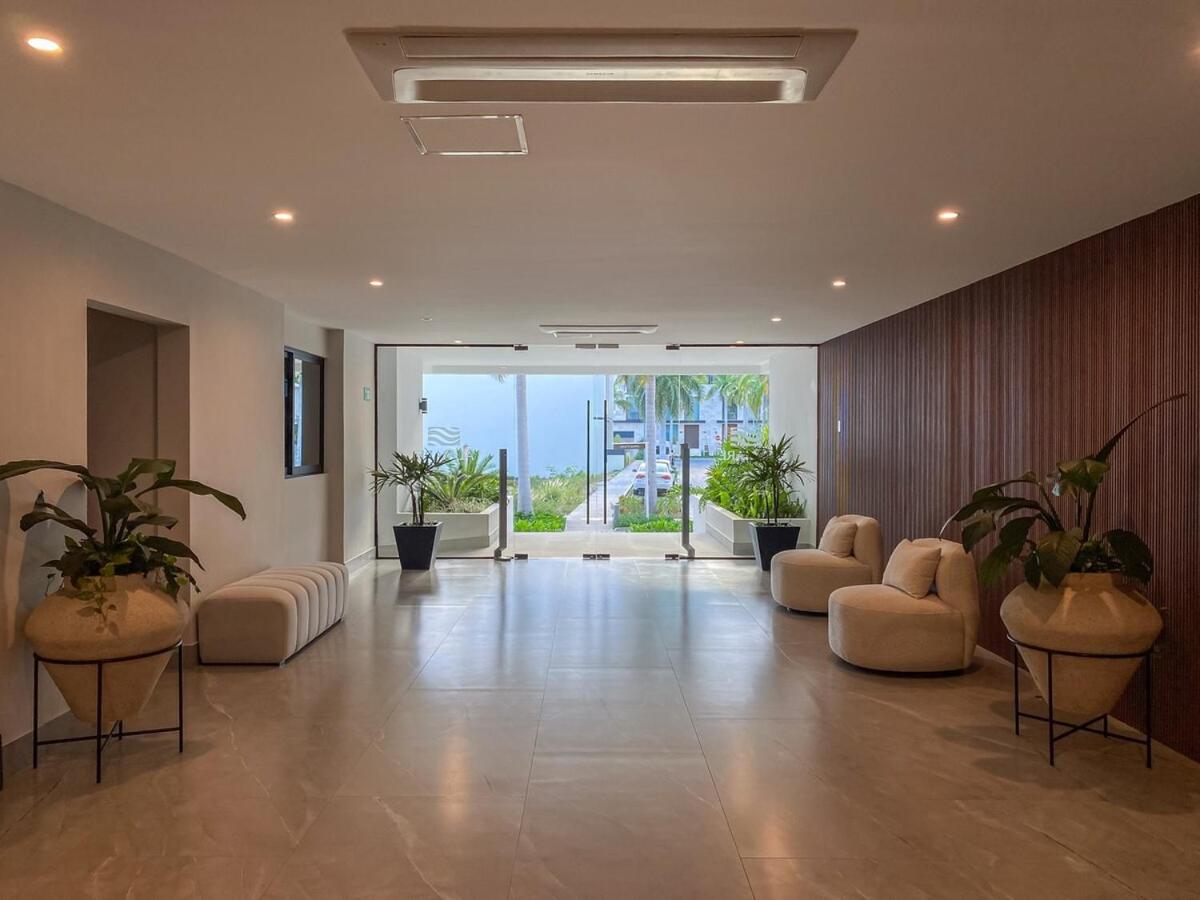 Luxury Retreat in Puerto Cancun with Rooftop Pool