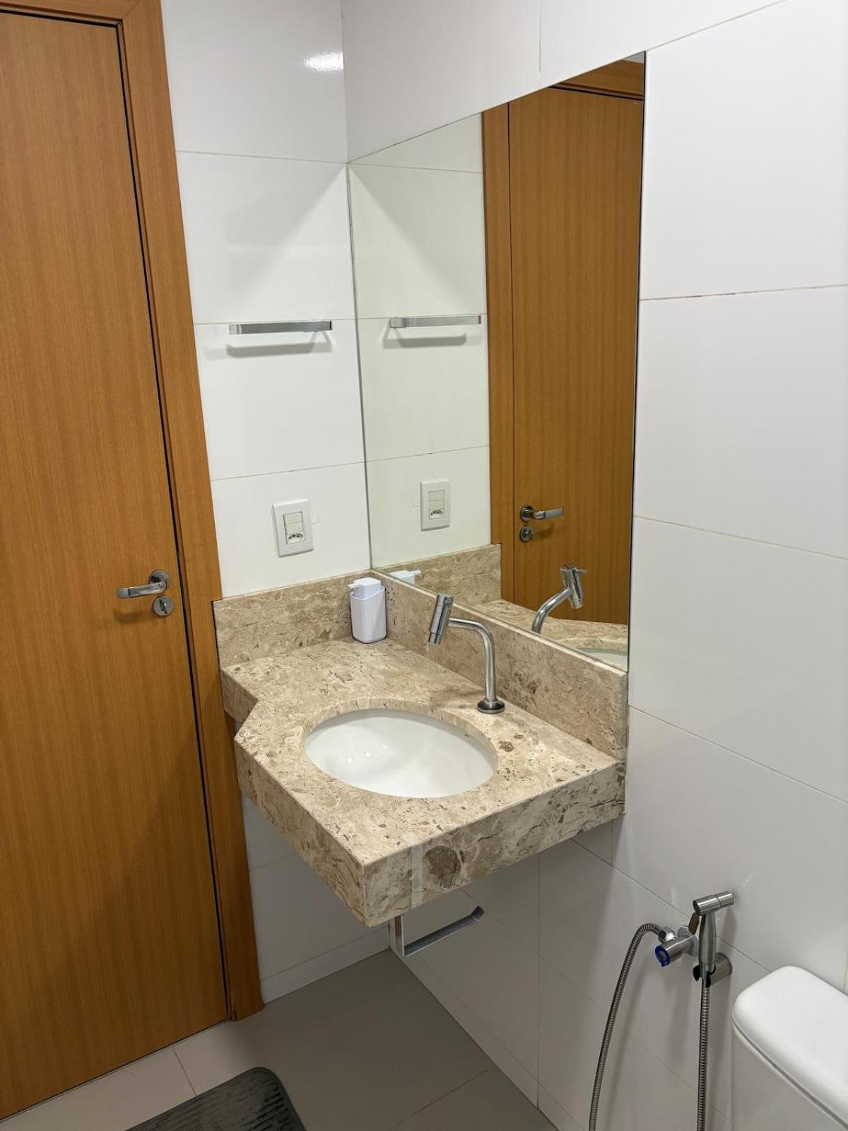 Apartamento Completo e Proximo ao Shopping