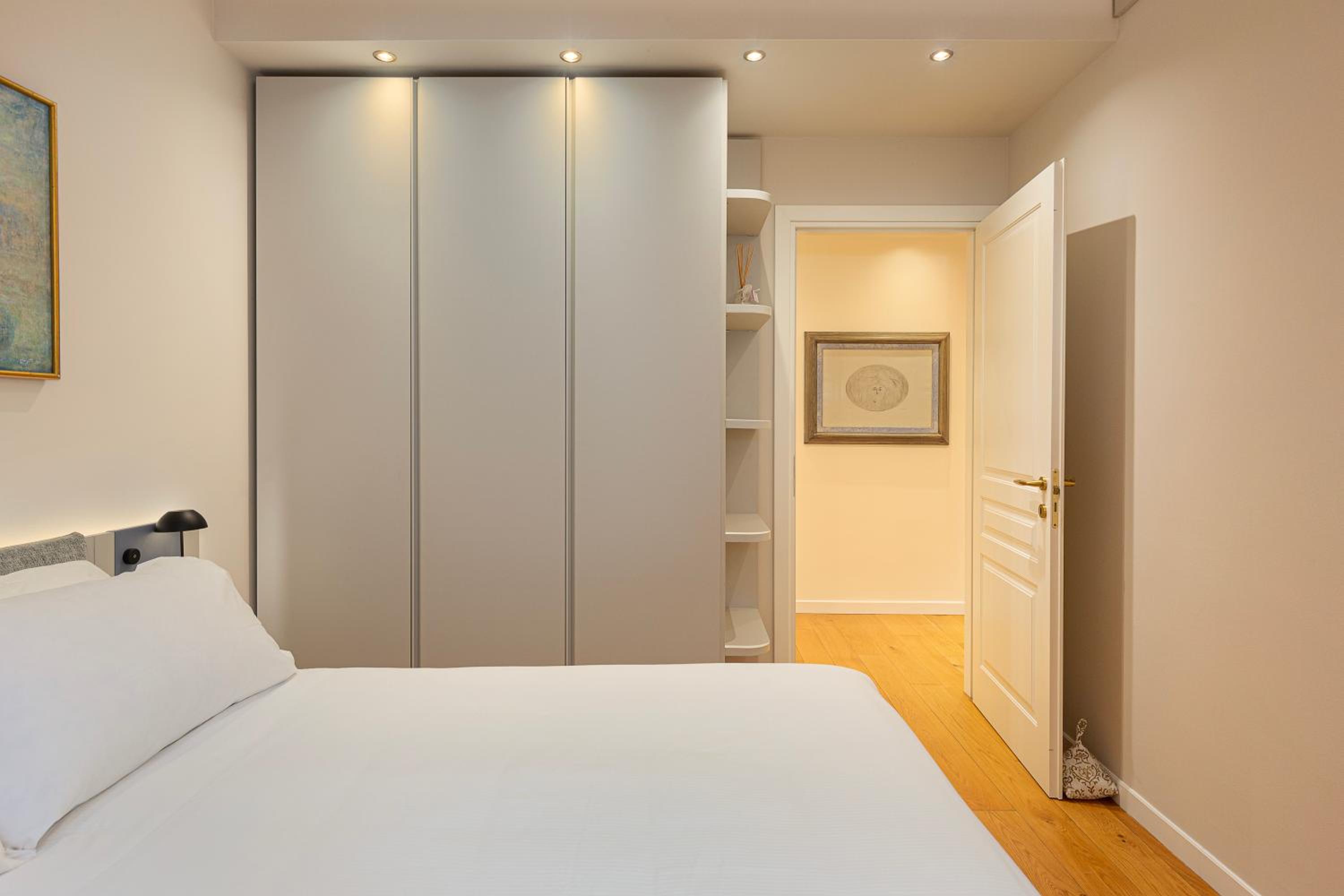 Luxury Apartment Porta Venezia Milan Center
