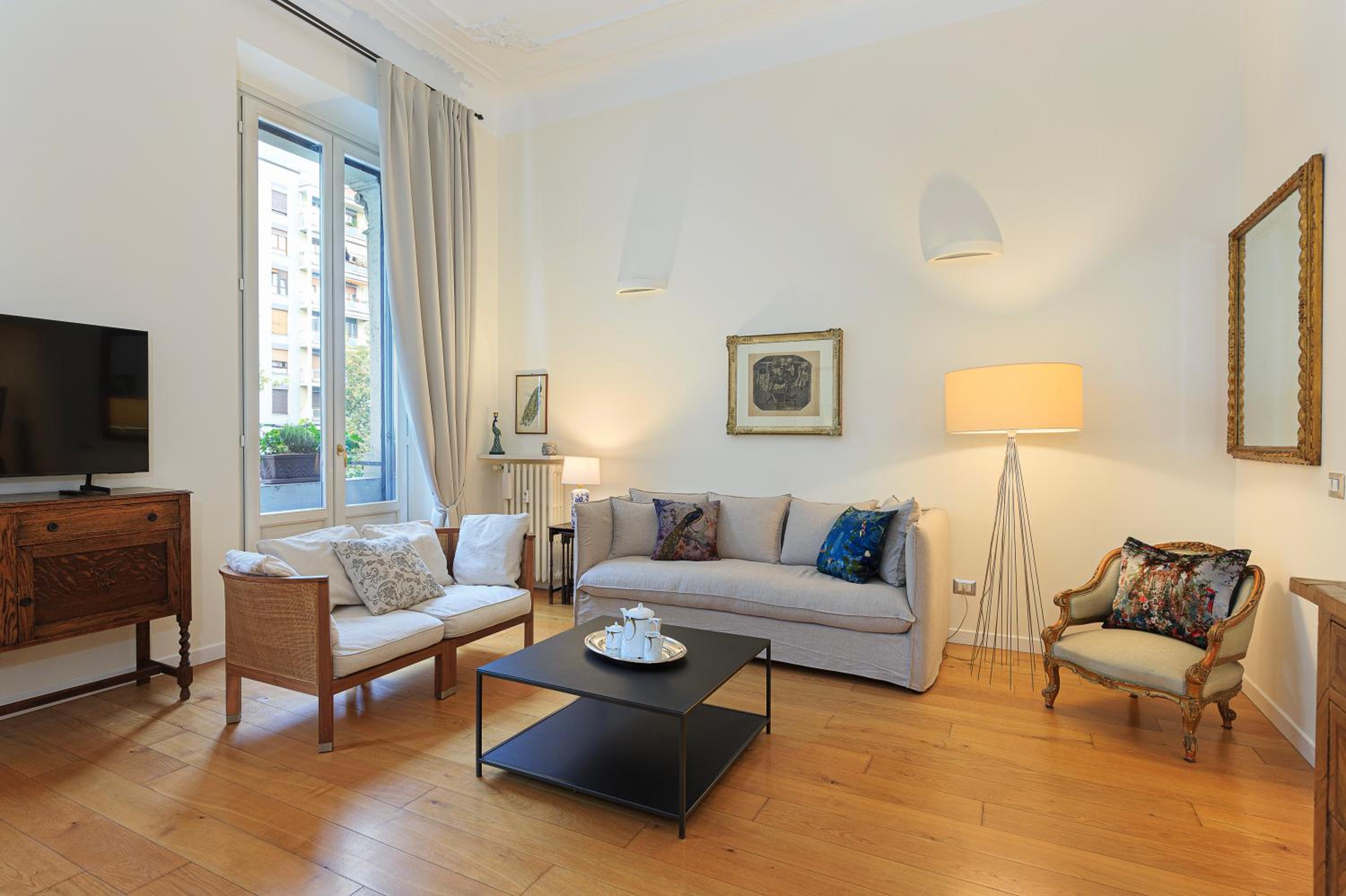 Luxury Apartment Porta Venezia Milan Center
