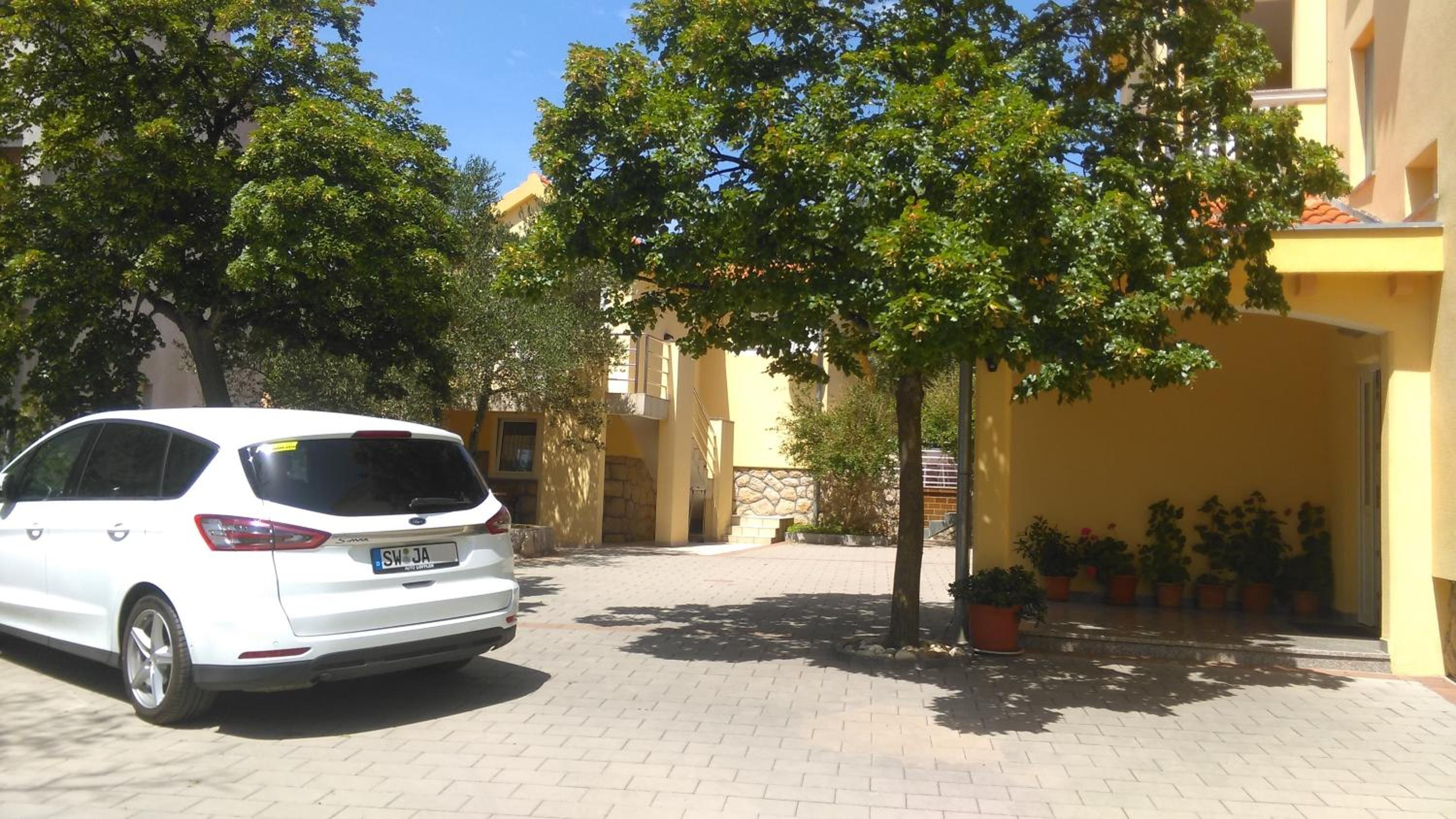 Apartments Zdenka