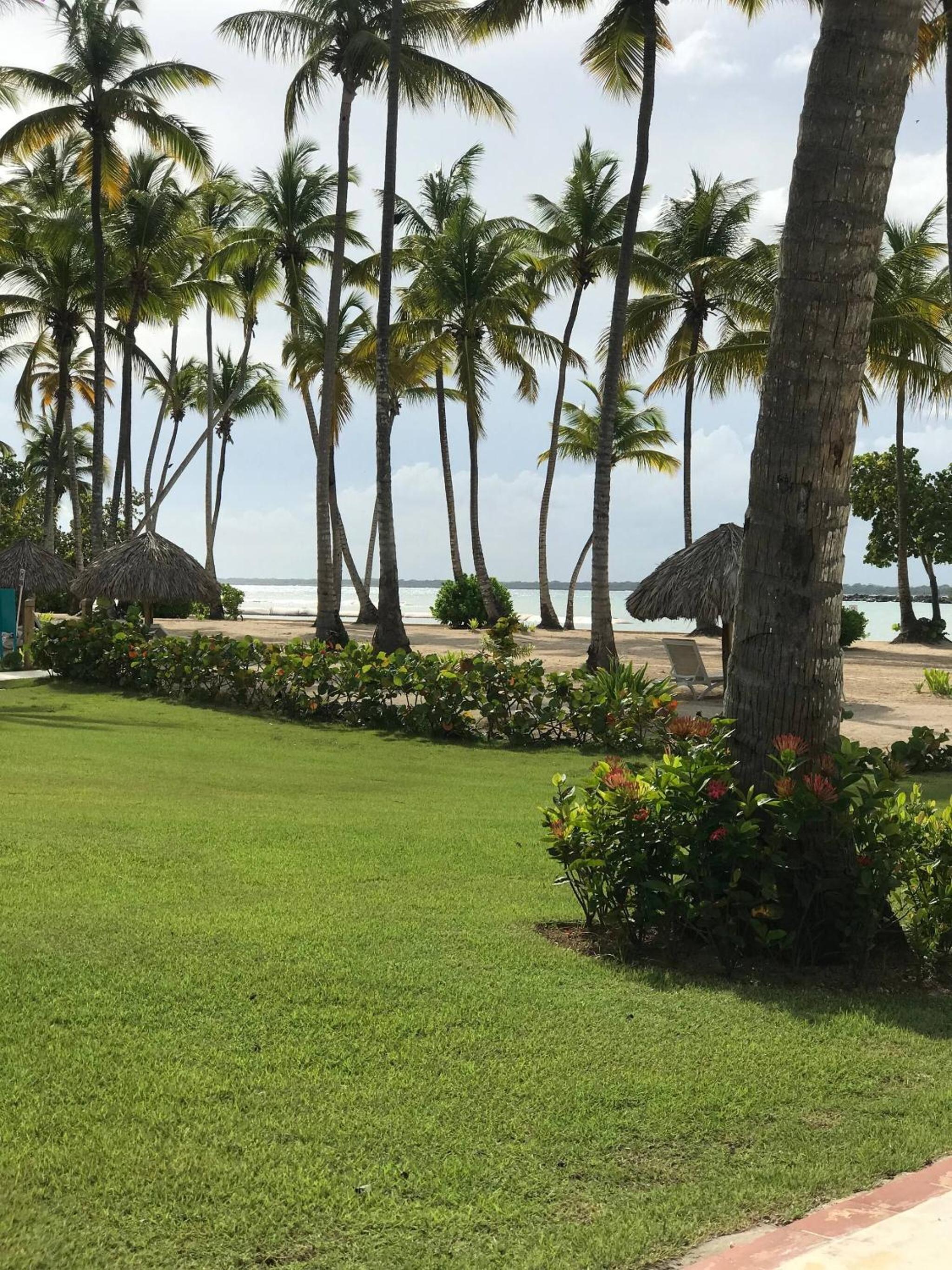 Residencial la ensenada, on Playa Nueva Romana