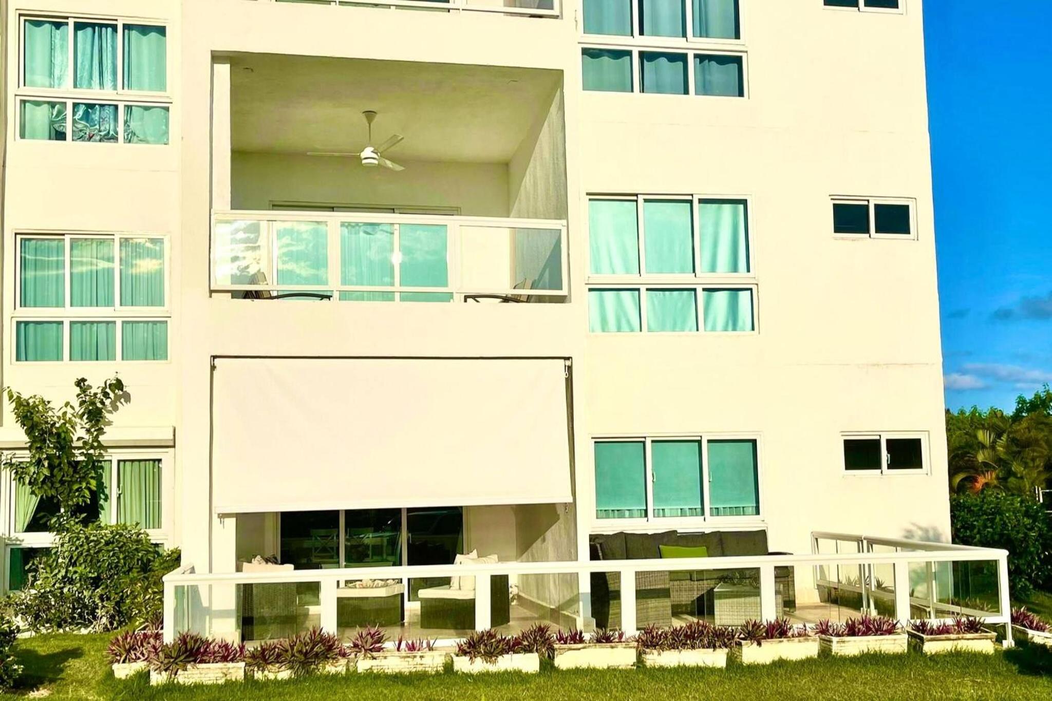 Residencial la ensenada, on Playa Nueva Romana