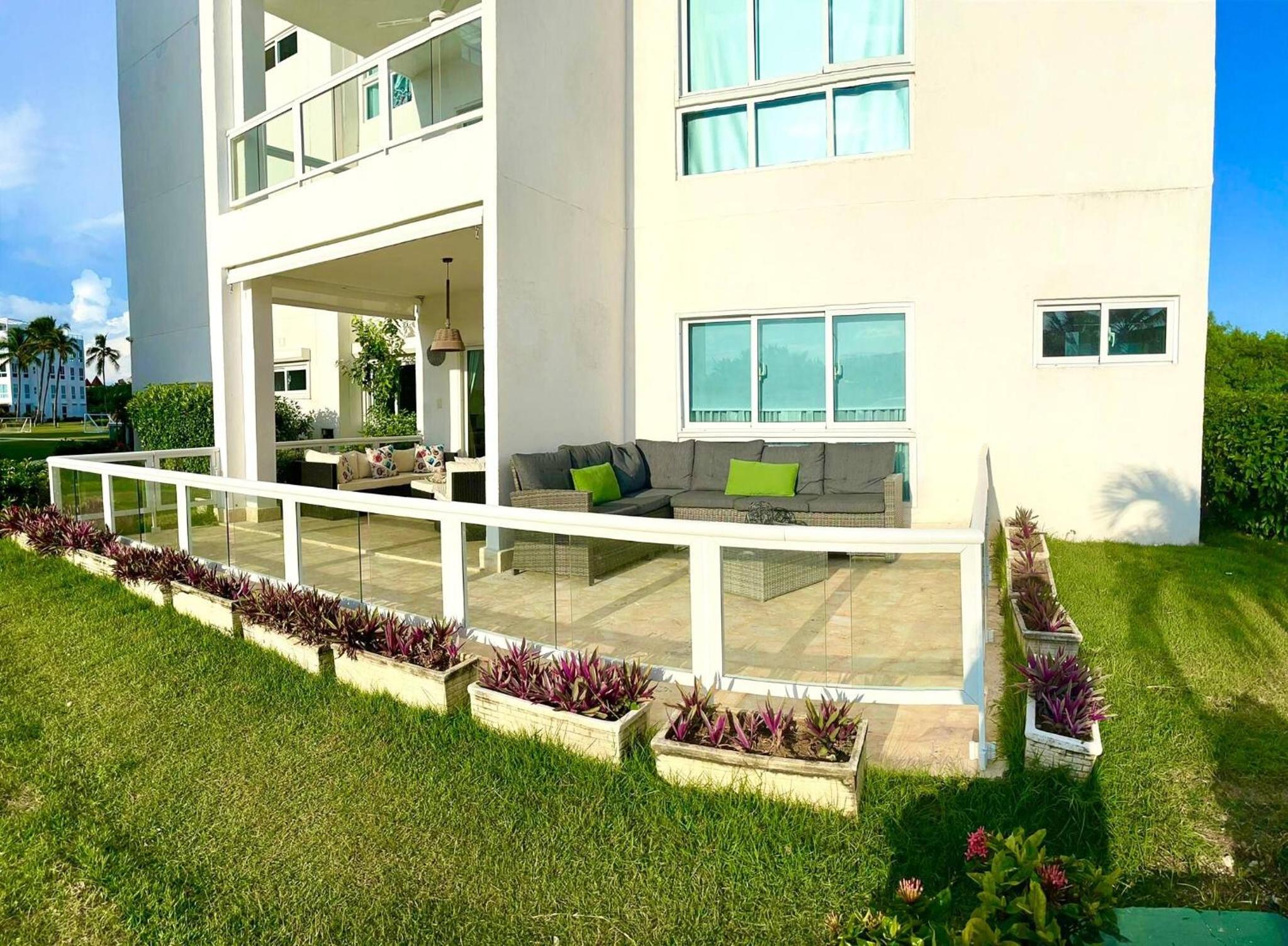Residencial la ensenada, on Playa Nueva Romana