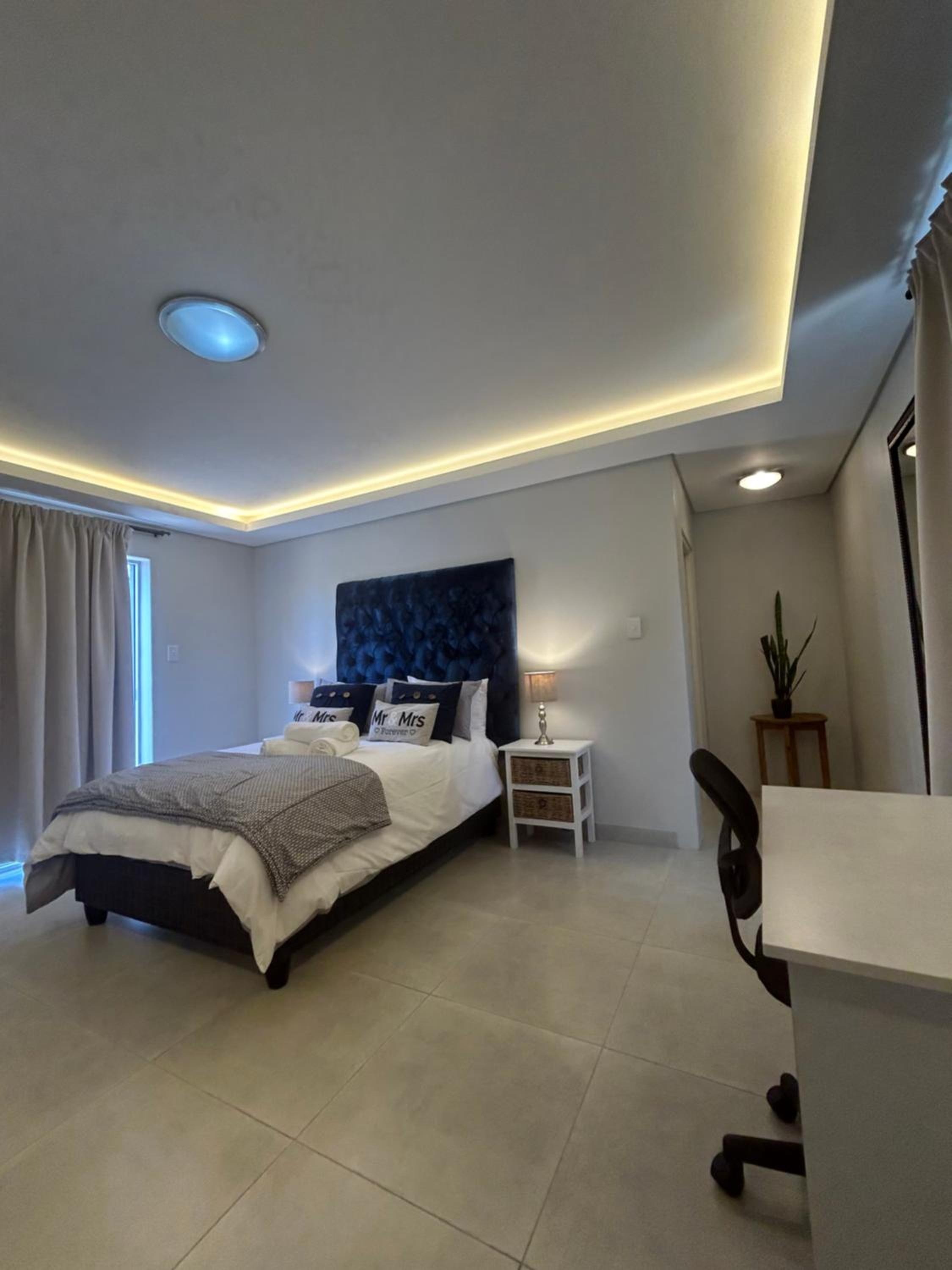 Immaculate,Alttrative &Modern 6 minutes away from the beach