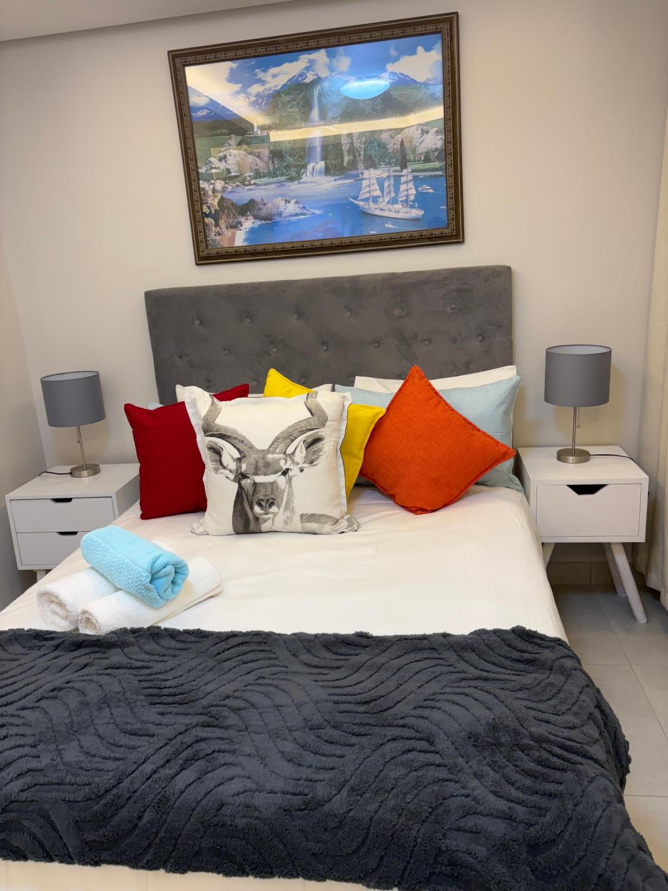 Immaculate,Alttrative &Modern 6 minutes away from the beach
