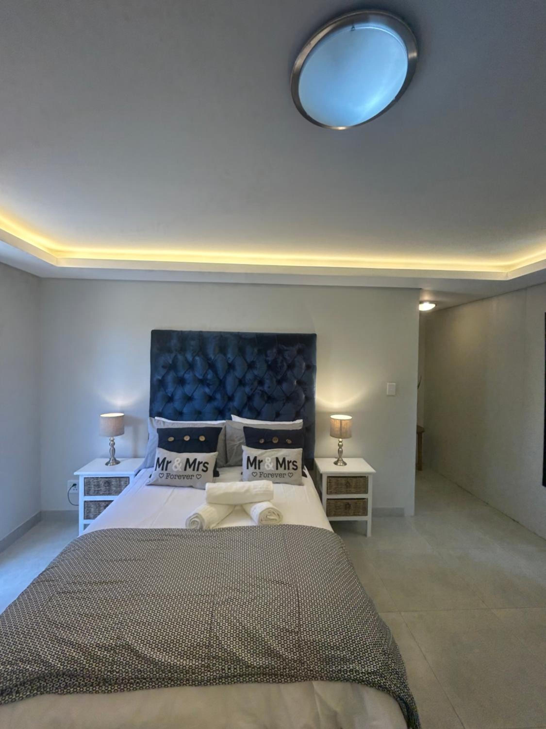 Immaculate,Alttrative &Modern 6 minutes away from the beach