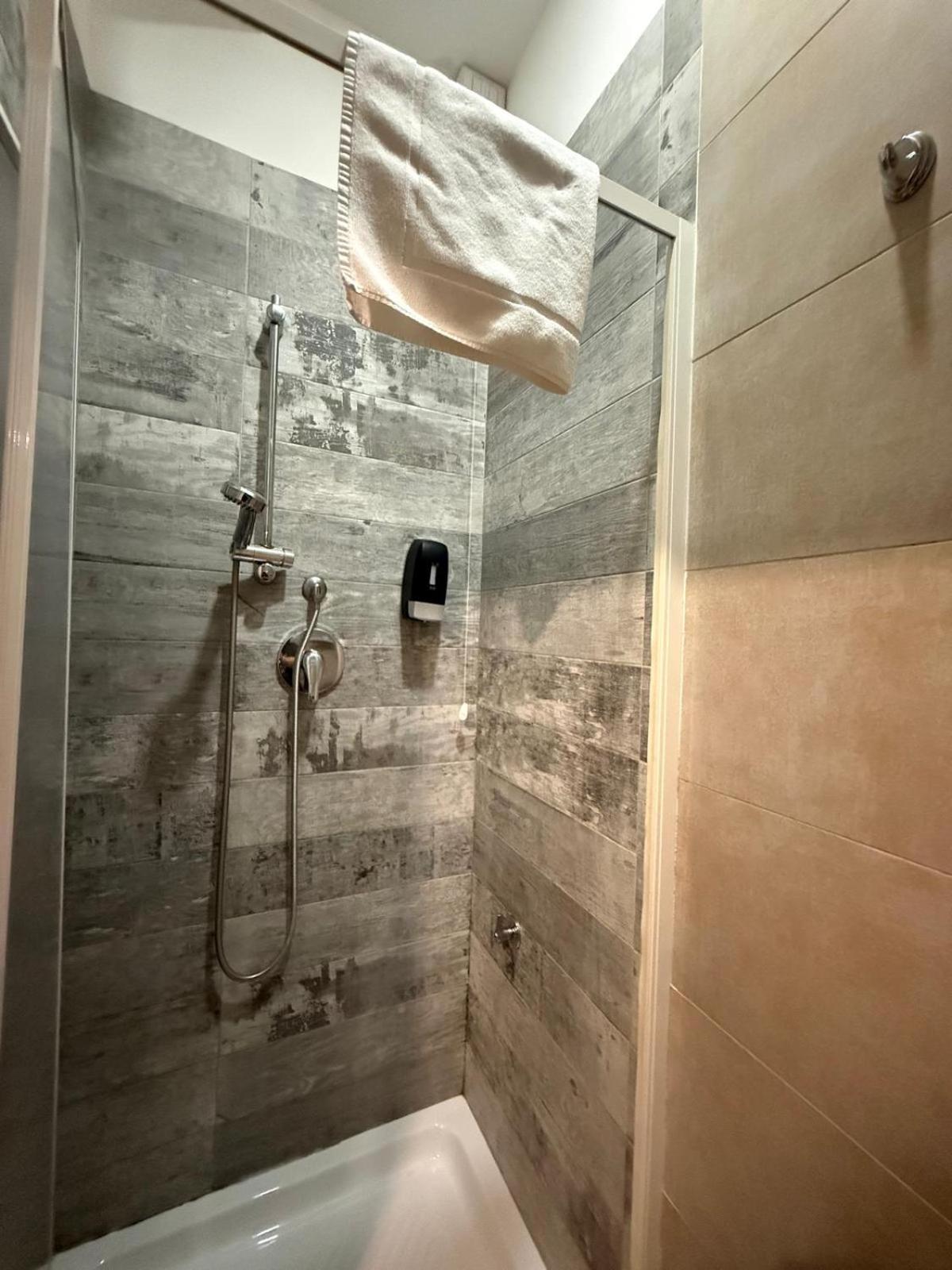 Guest house Partenope lucci