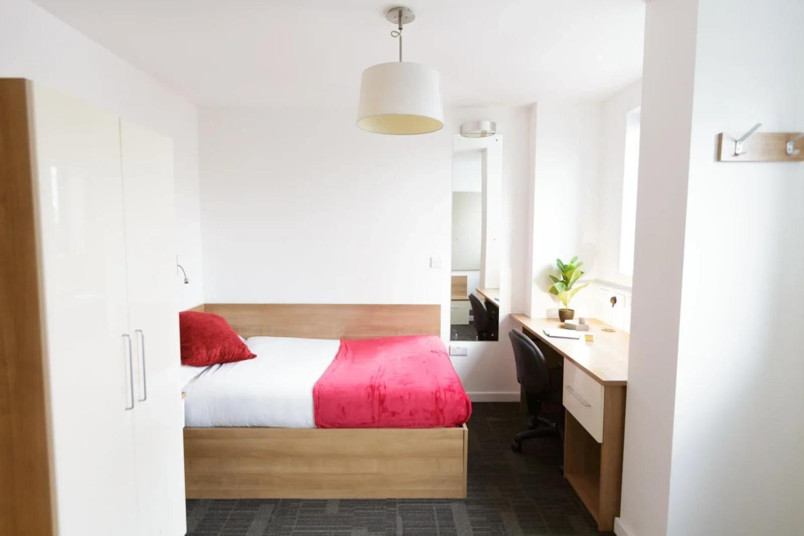 Students Only Private Bedroom at AXO Islington