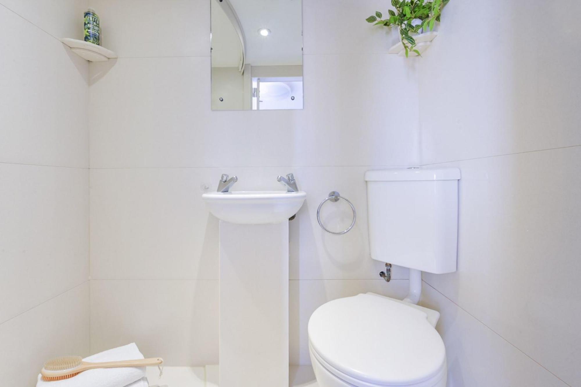 AXO Waterloo Ensuite Rooms in London