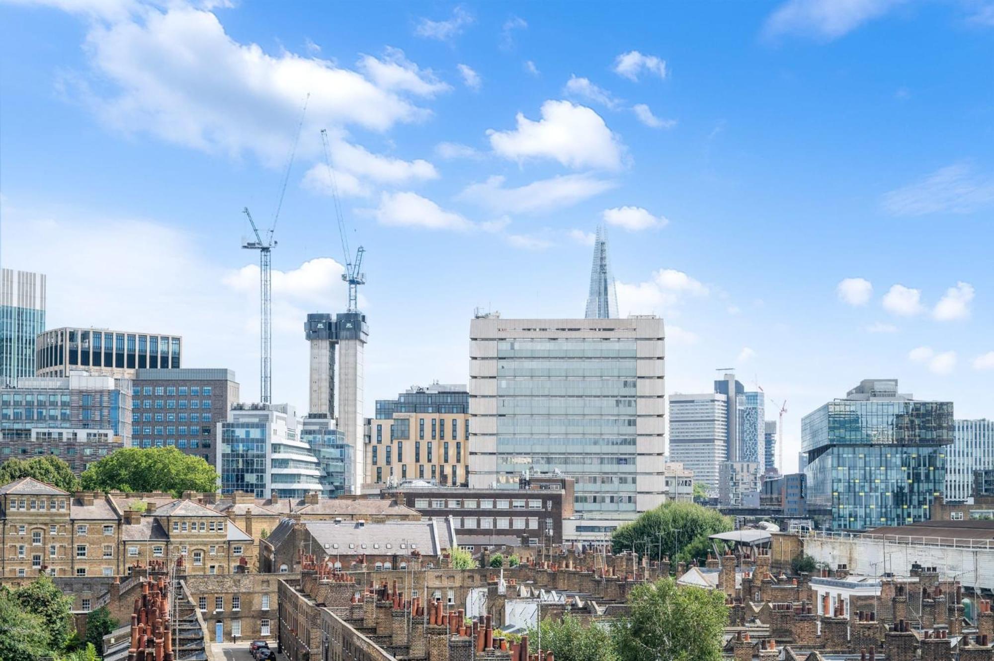 AXO Waterloo Ensuite Rooms in London