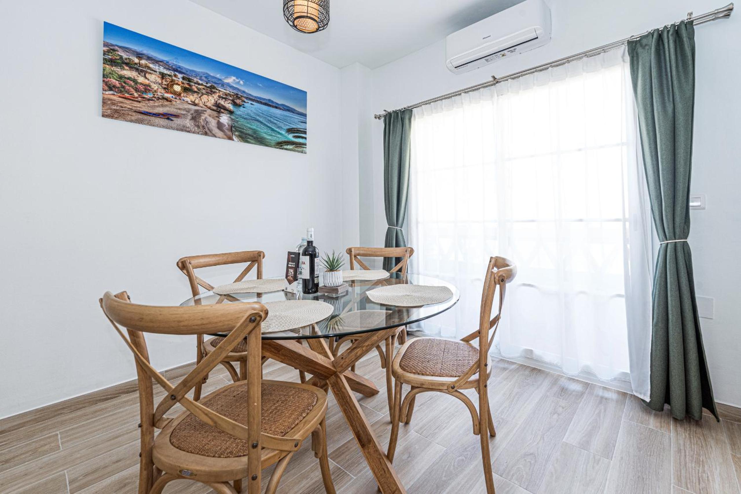 Toboso 1R Beach Living