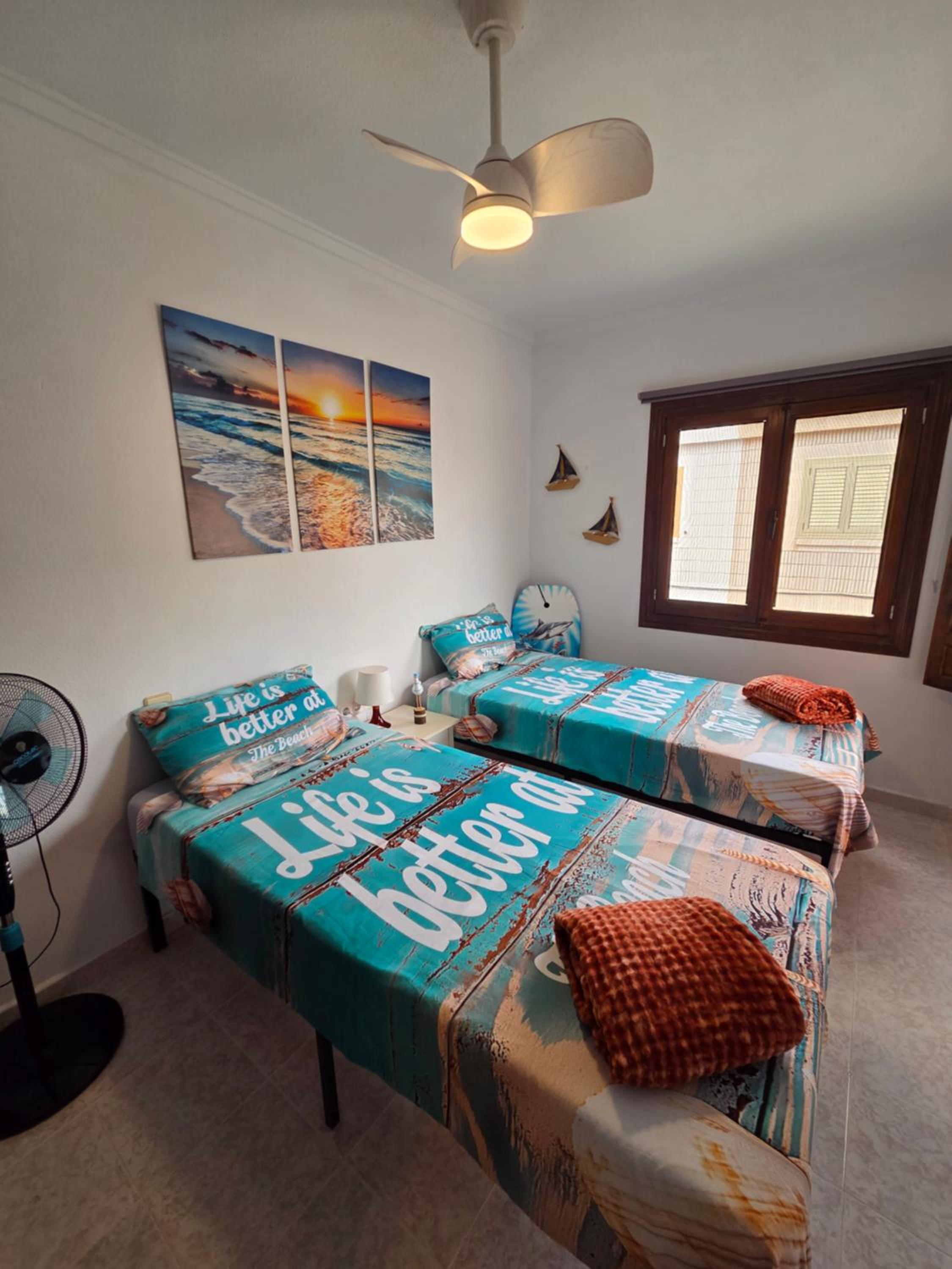 Casa Flamingo - Corner house near beach & boulevard with sea & salt lake view