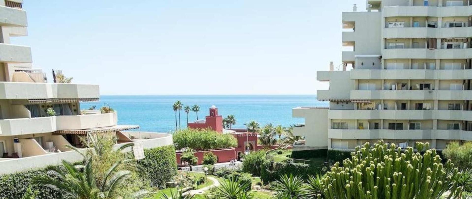 Benal Beach Suite