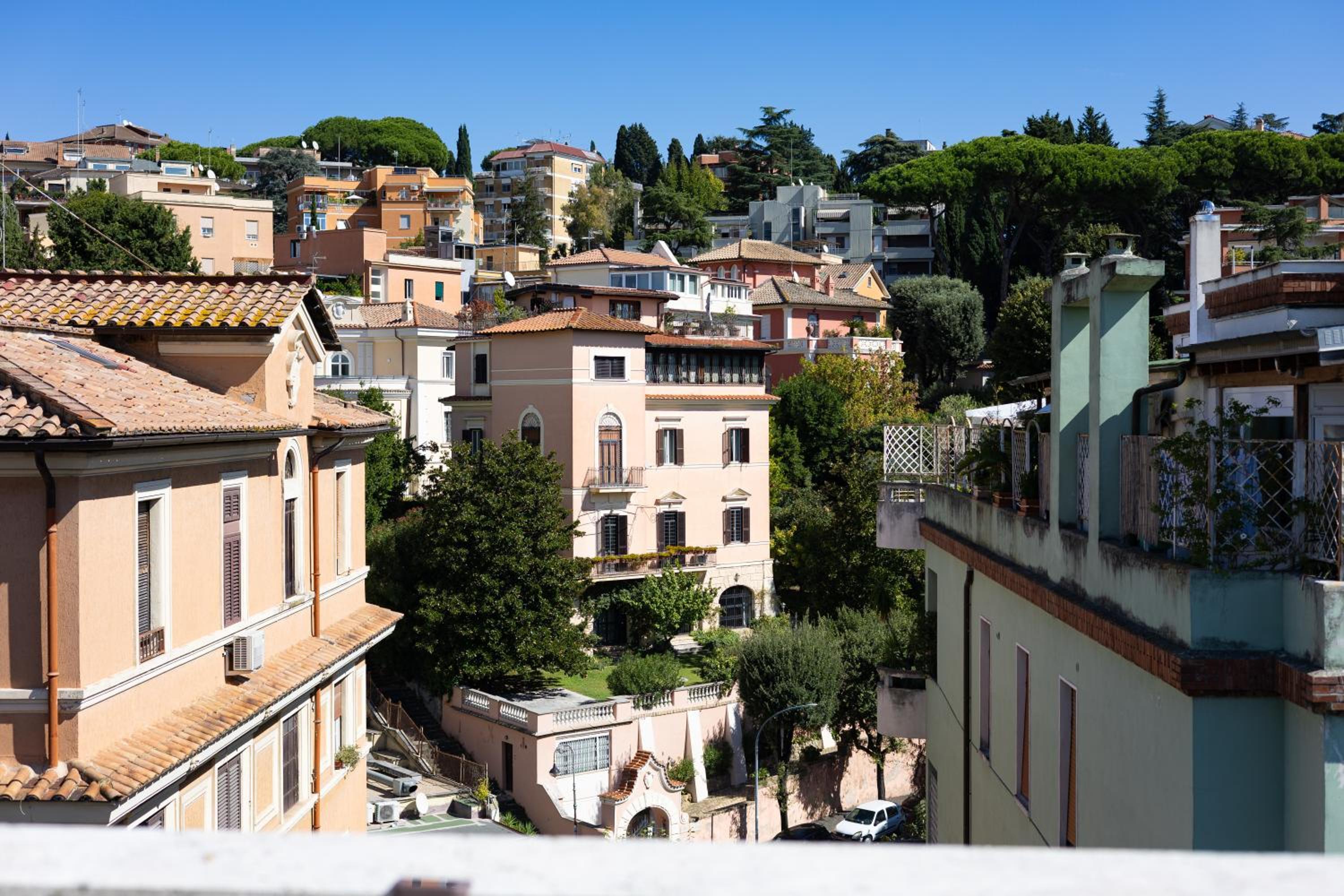 Luise Charming Terrace Vatican View