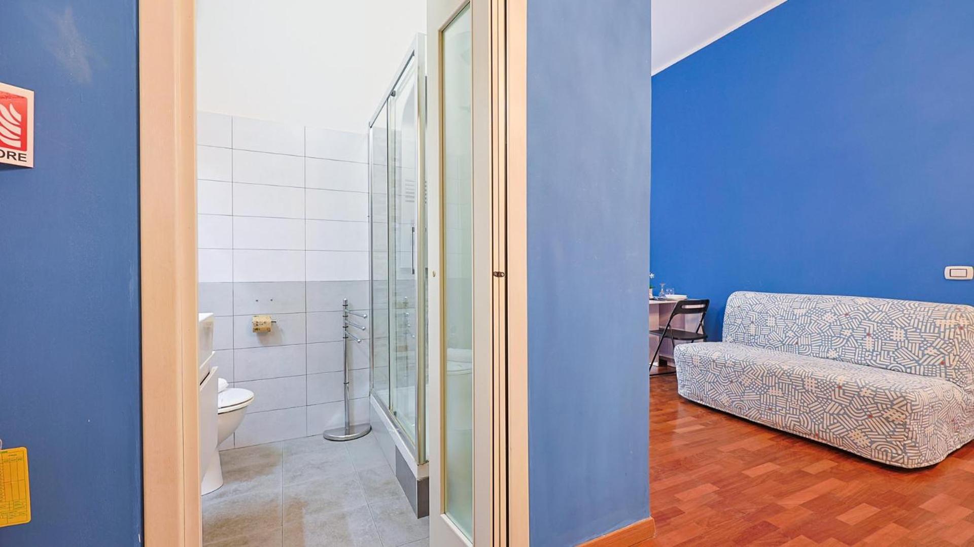 Colosseo House Rosy by Rentbeat