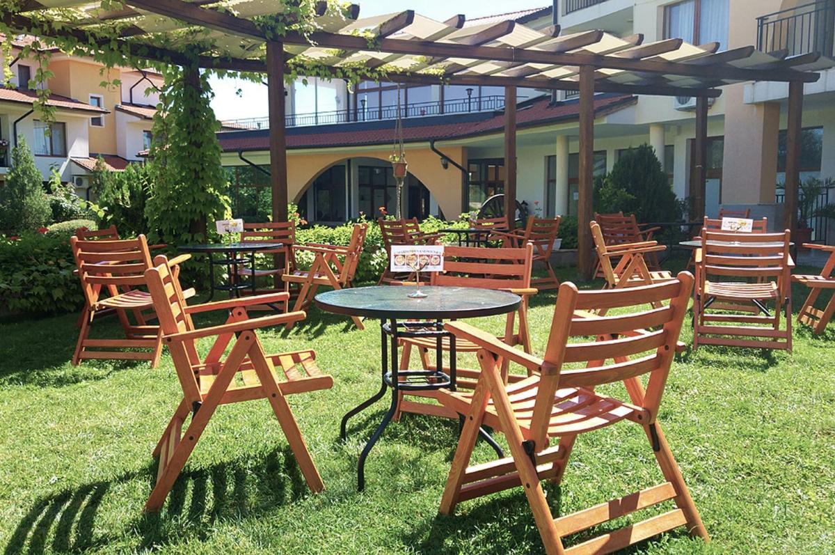 outdoor BBQ area